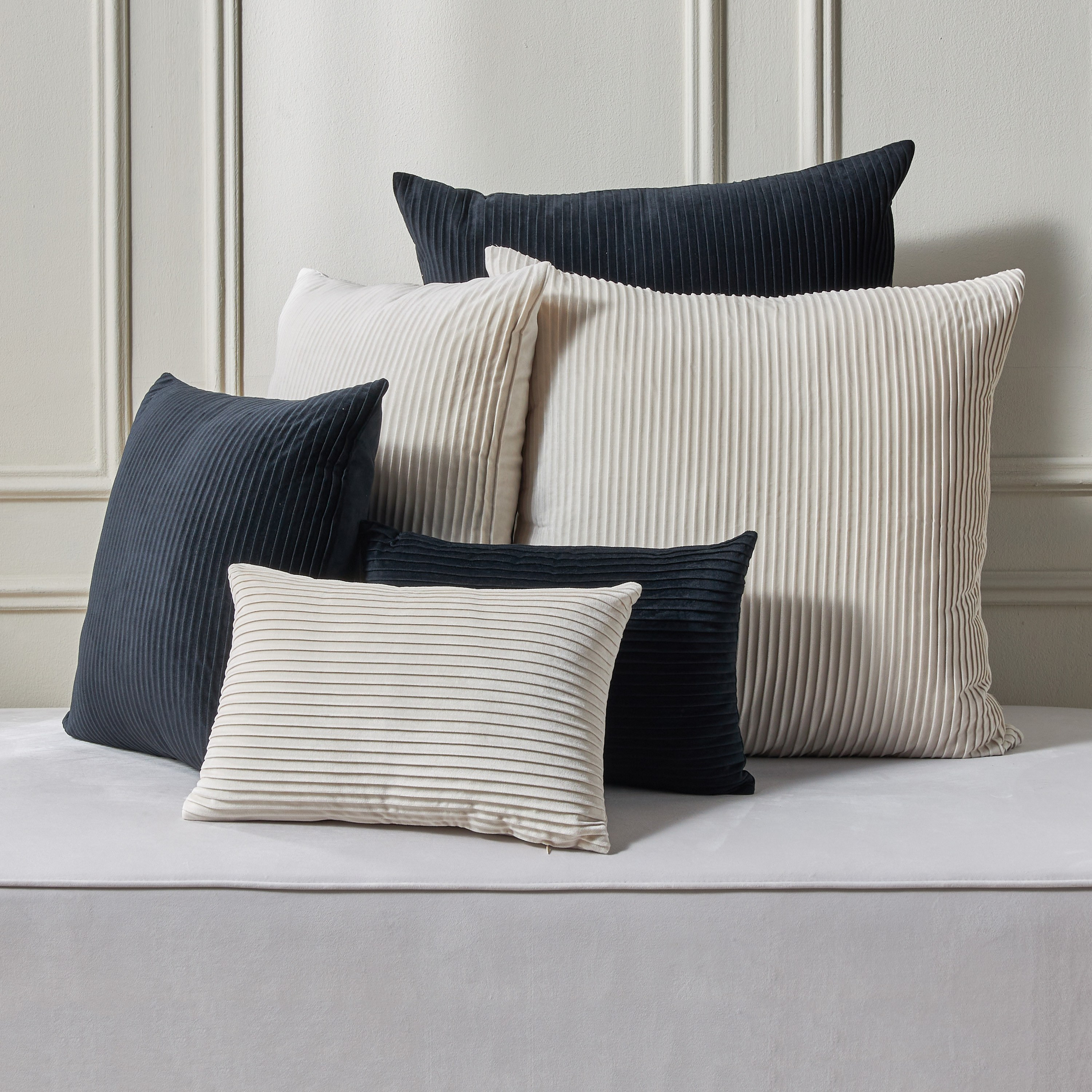 غطاء وسادة بطيات - آفون - 50x50 سم-household-cushionsandthrows-cushioncovers-image-4