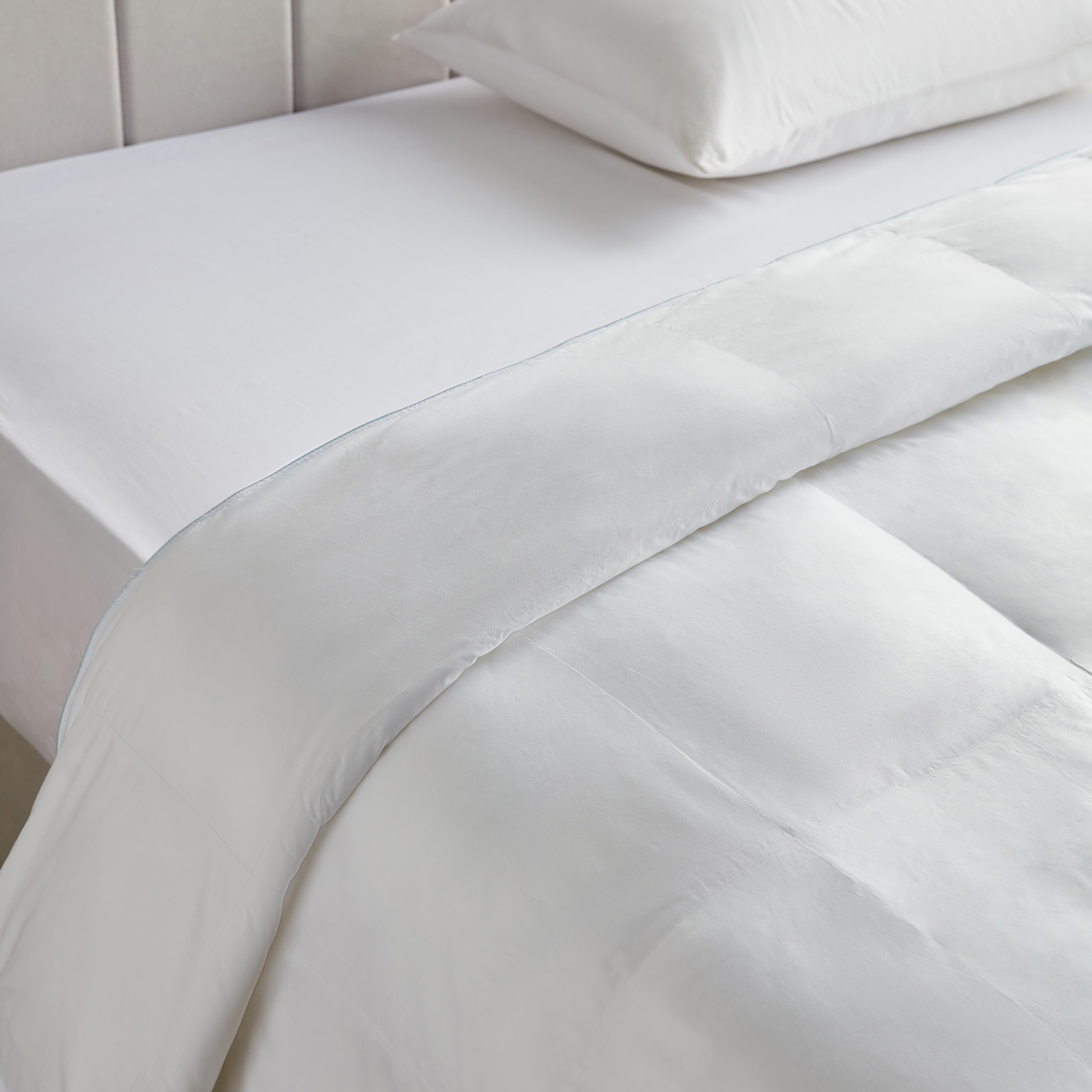 Neru Down Alternative Mid Warm Full Duvet - 160x200 cm-household-bedding-duvetandcovers-duvets-image-2