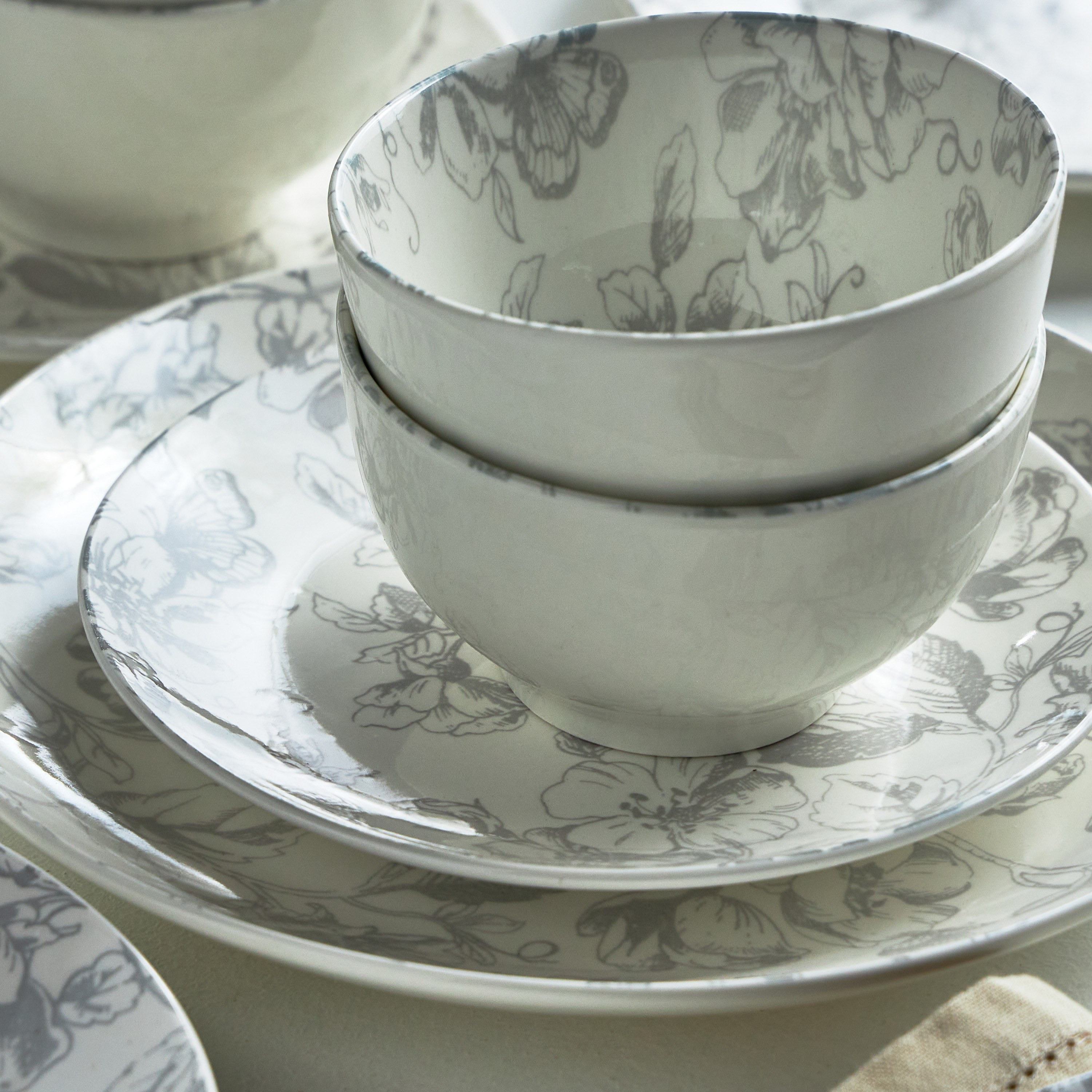 Melis 18-Piece New Bone China Dinner Set - Serves 6-household-dining-dinnerware-dinnersets-image-2