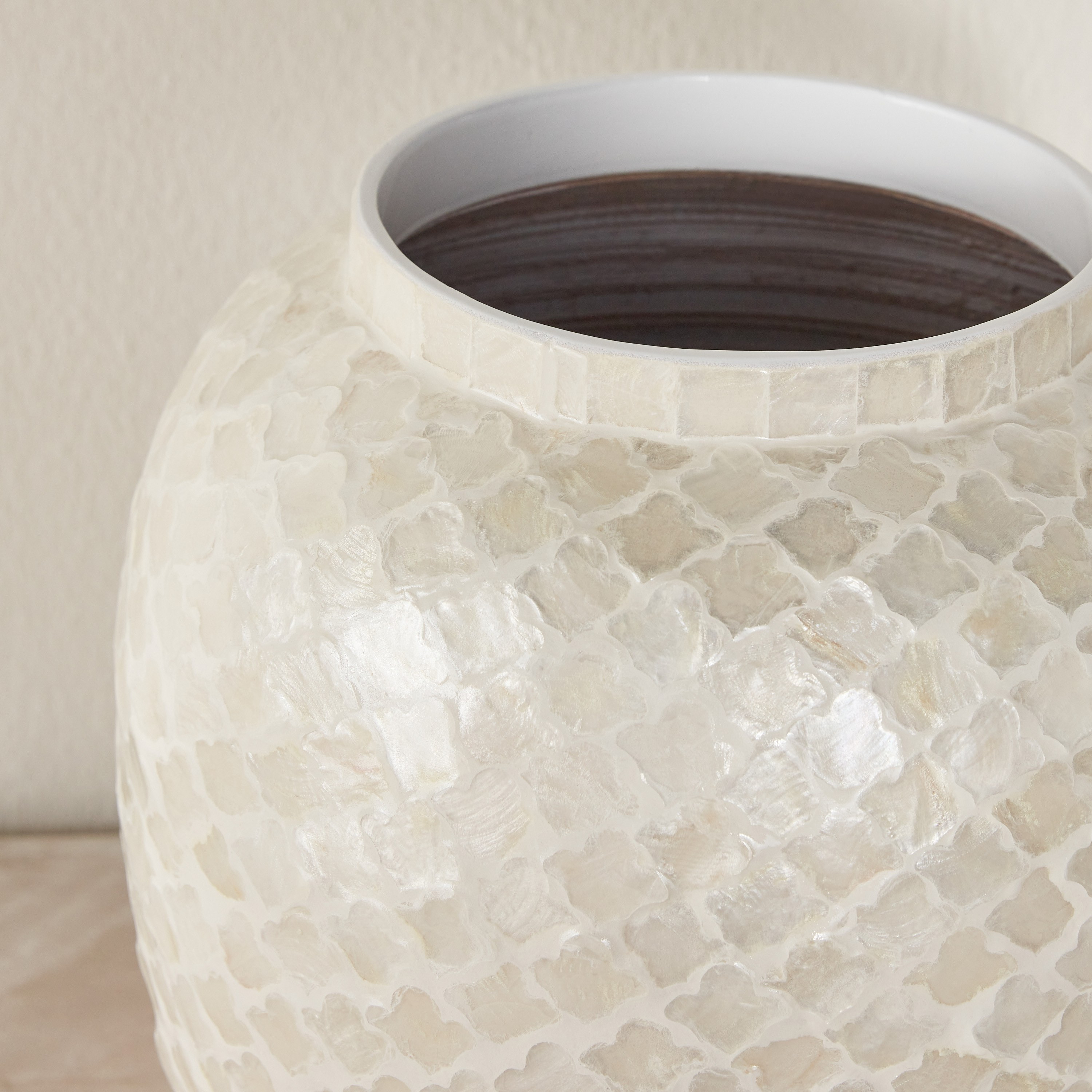 Florian Capiz and Vase - 35 cm-household-decor-vasesandbowls-image-2