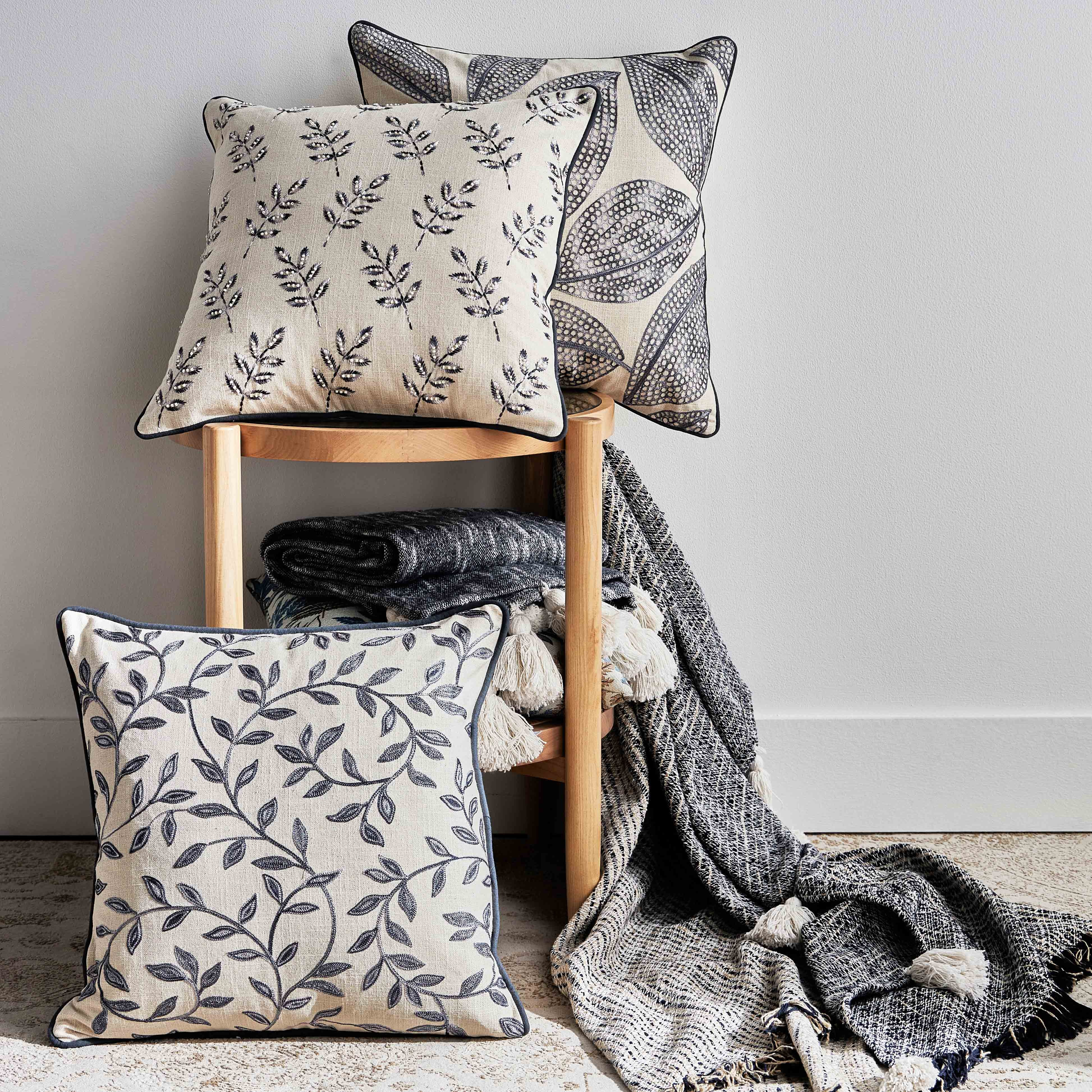 Esen Embroidered Filled Cushion - 50x50 cm-household-cushionsandthrows-filledcushions-decorativecushions-image-4