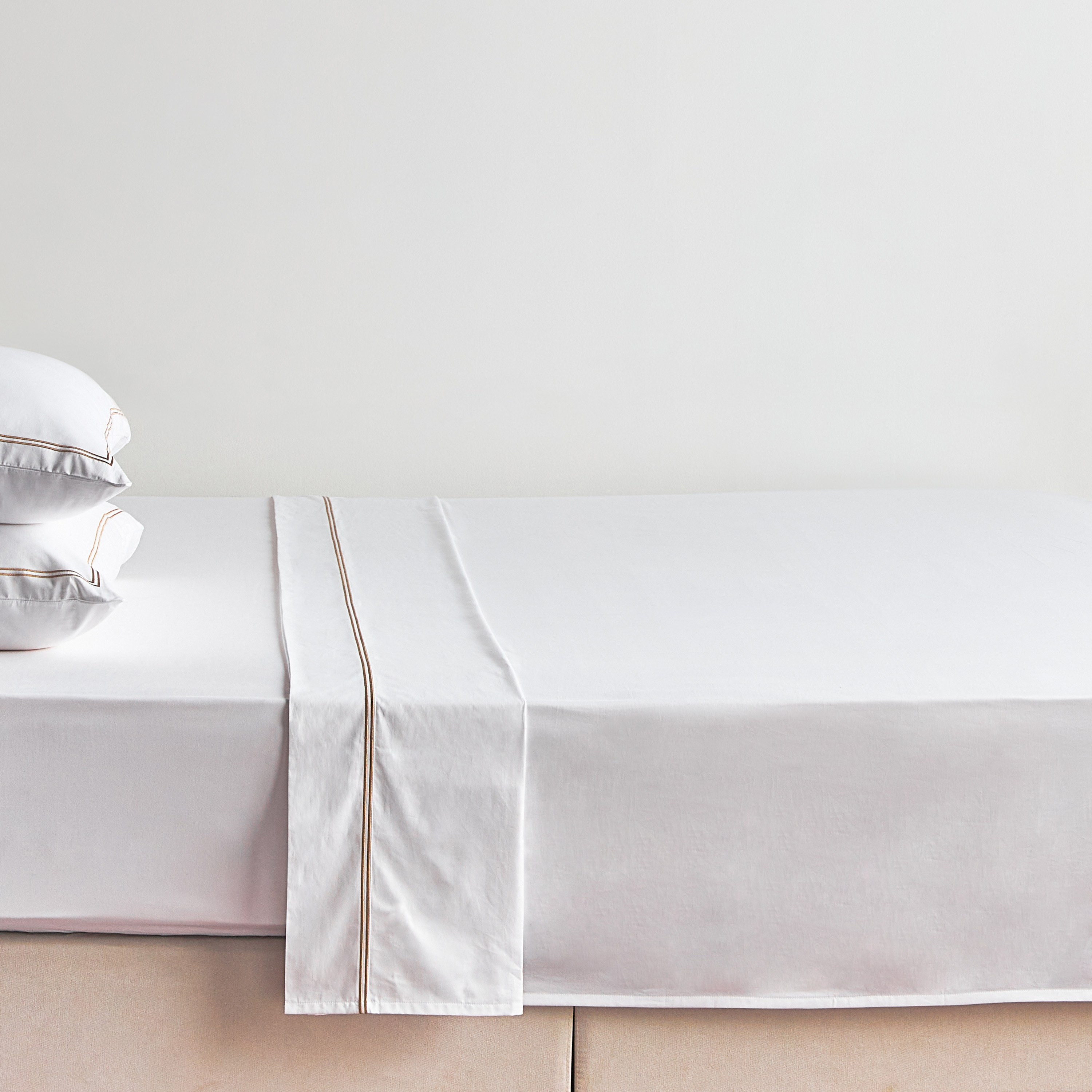 Florence Egyptian Cotton Sateen 400 Thread Count Super King Flat Sheet - 260x270 cm-household-bedding-sheetsandpillowcases-flatsheets-image-1