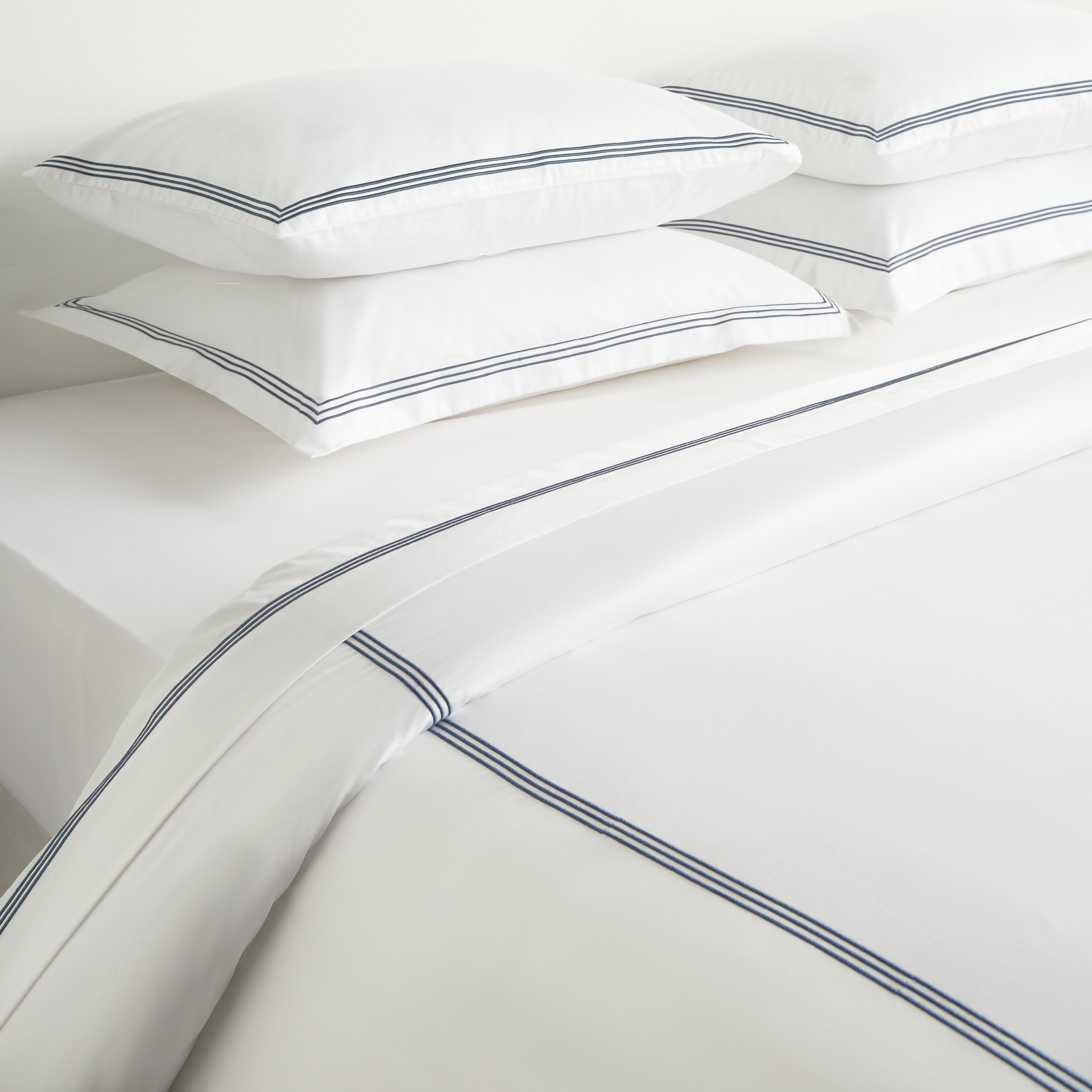 شرشف مسطح سوبر كينج منسوج 600 خيط ساتن من القطن المصري - 260x270 سم-household-bedding-sheetsandpillowcases-flatsheets-image-4