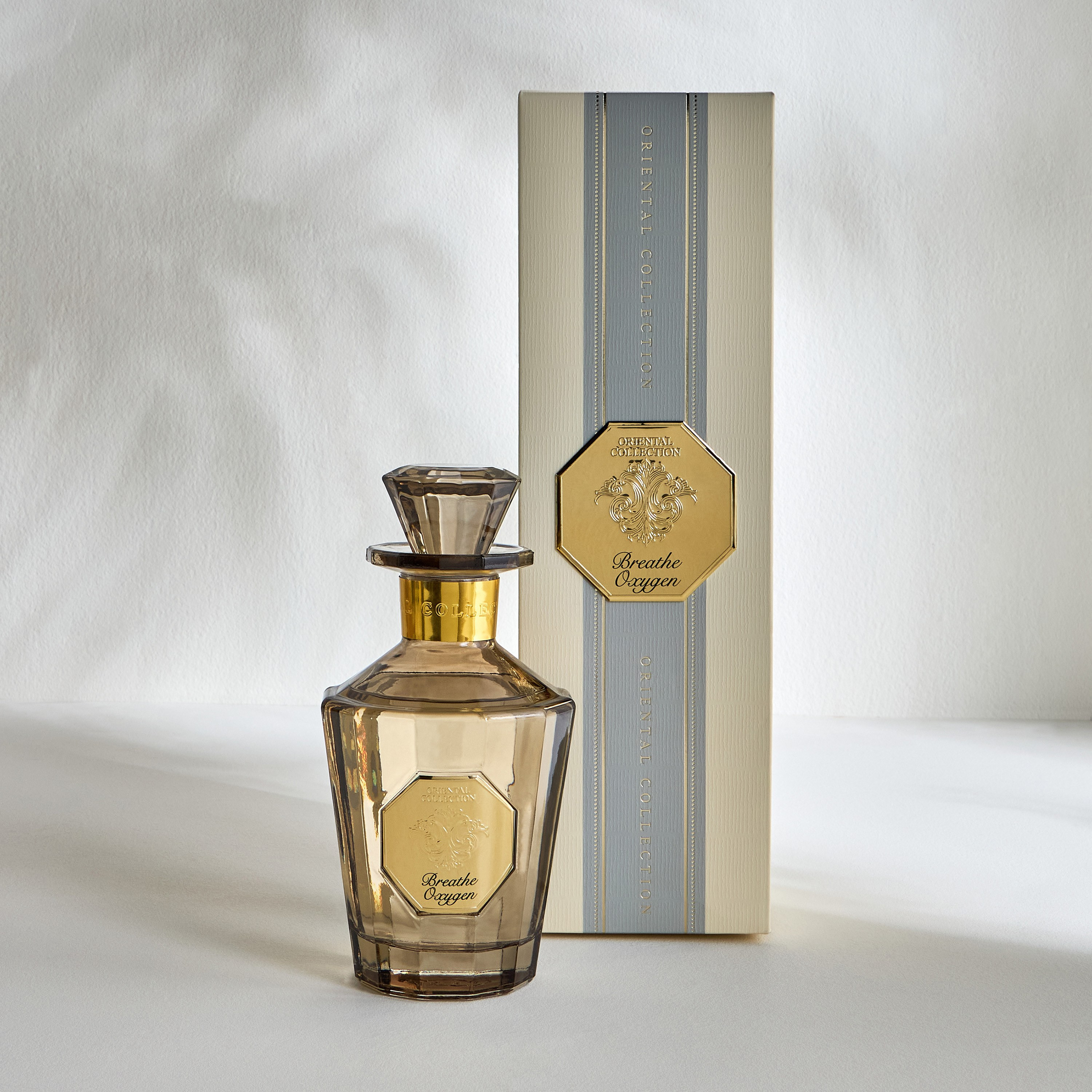 Oriental Breathe Oxygen Reed Diffuser - 500 ml-household-homefragrance-reeddiffusers-image-2
