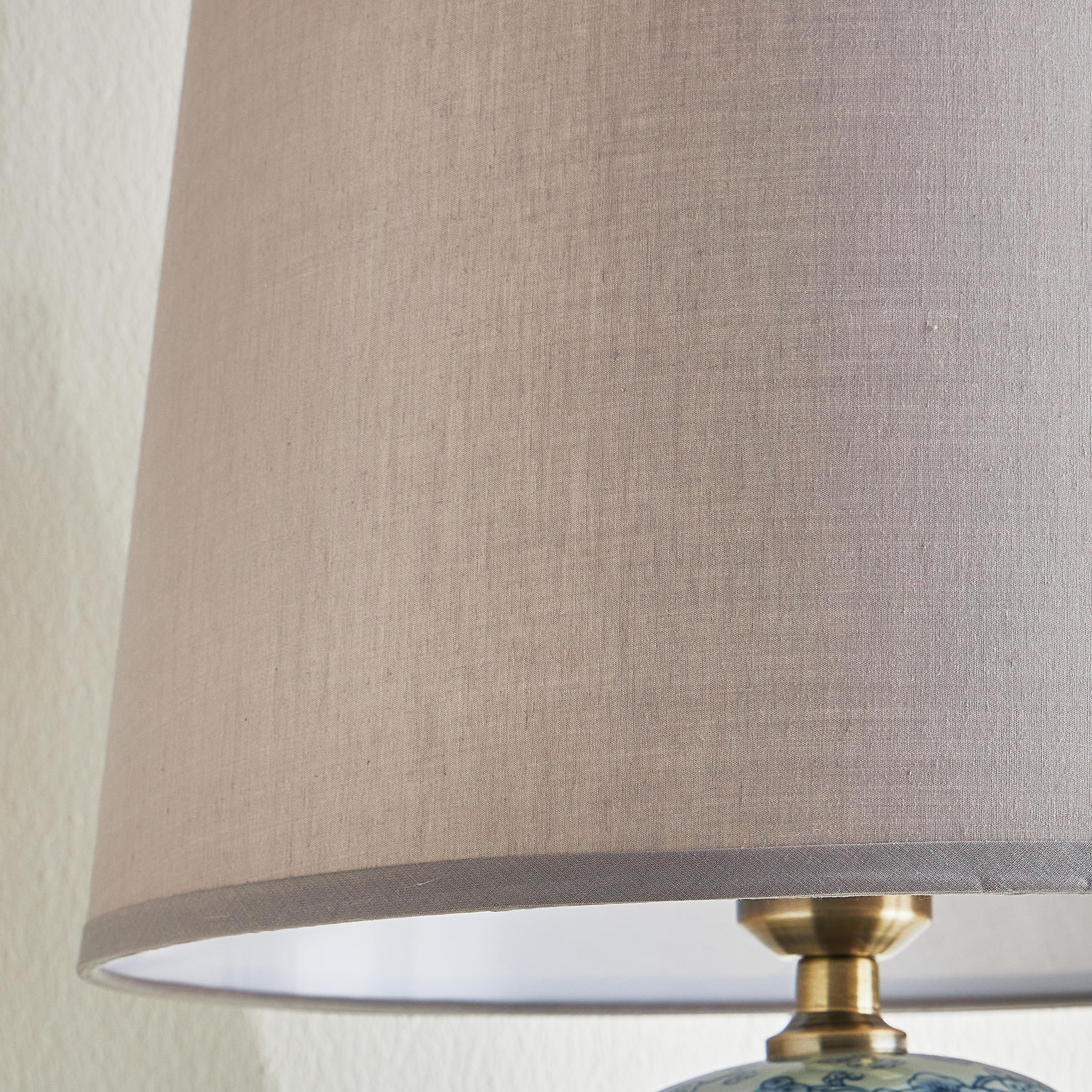 Hecuba Porcelain Table Lamp - 68 cm-household-lighting-tableanddesklamps-image-4