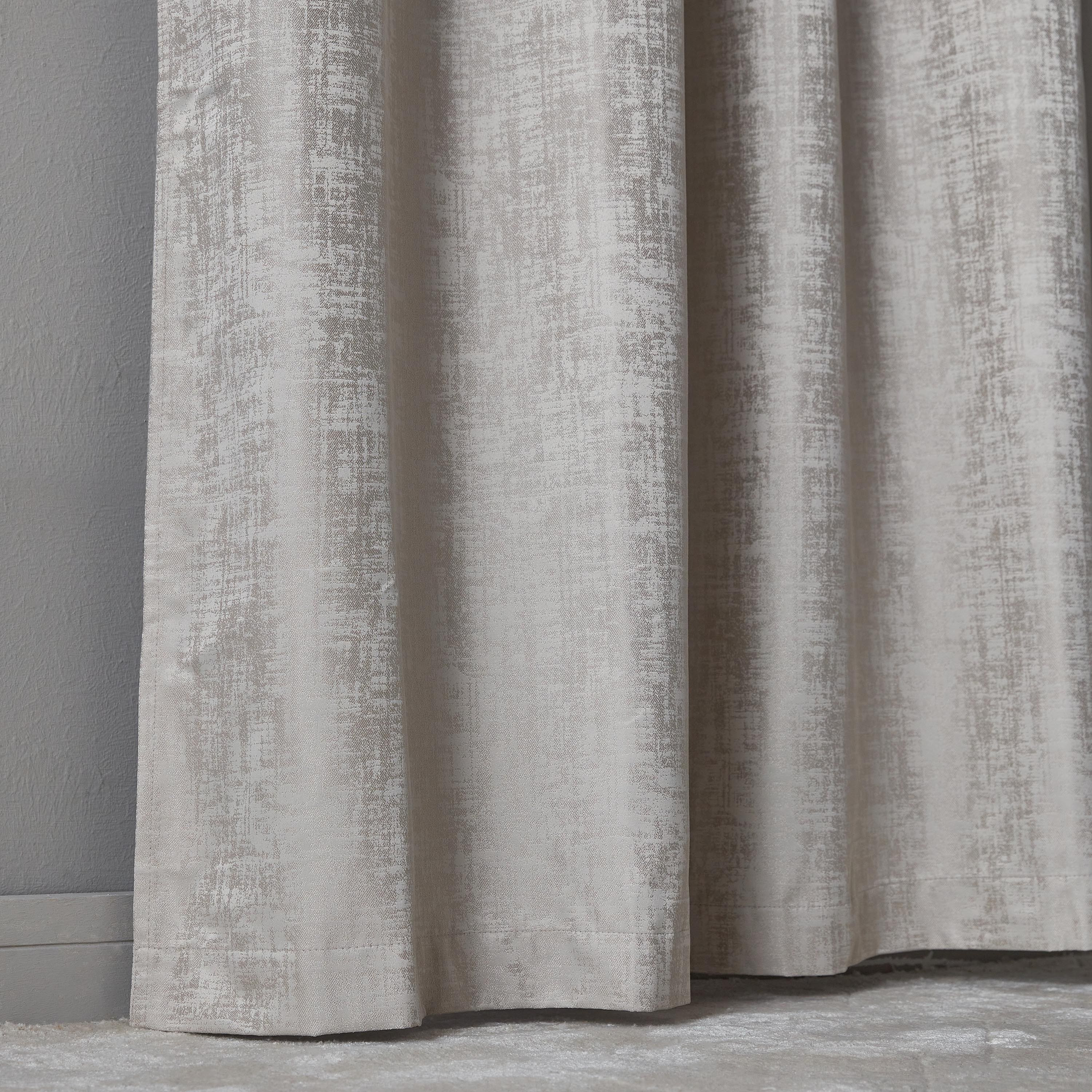 Gleam 2-Piece Blackout Curtain Set - 135x300 cm-household-windows-curtains-image-3