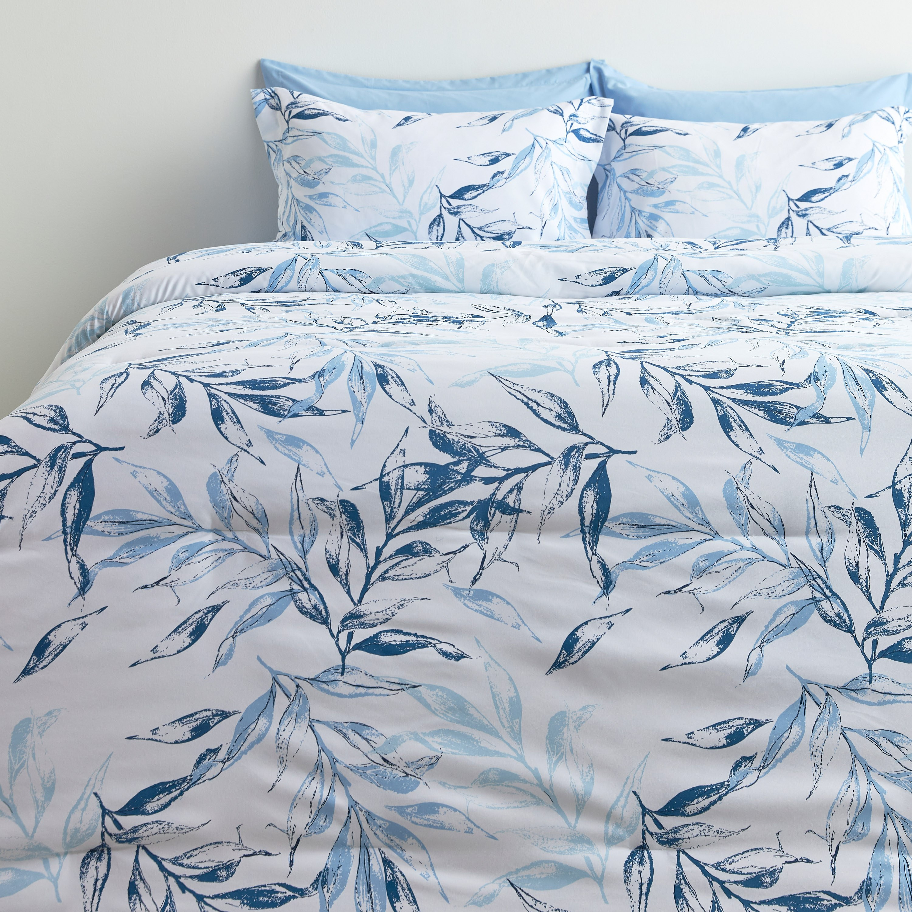 Caleb Leafy Print 6-Piece King Comforter and Sheet Set - 240x260 cm-household-bedding-comfortersandbedspreads-bedinabag-image-2