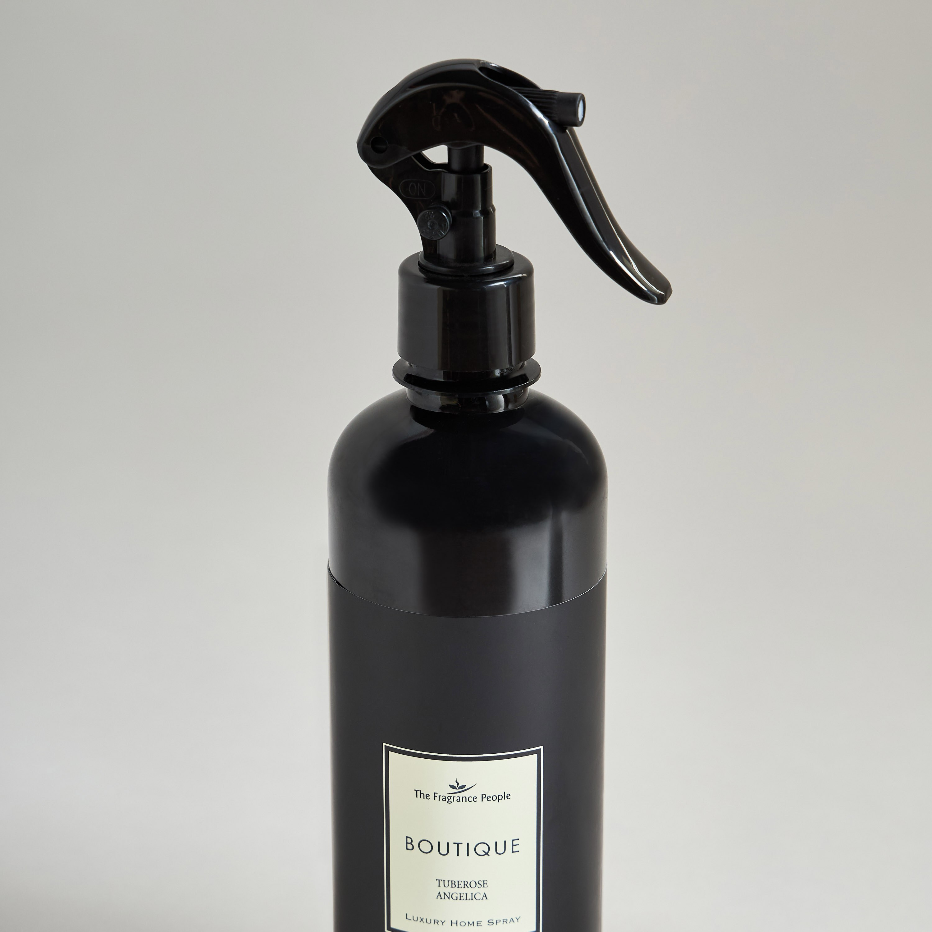 Boutique Tuberose Angelica Air Freshener - 500 ml-household-homefragrance-homesprays-image-2