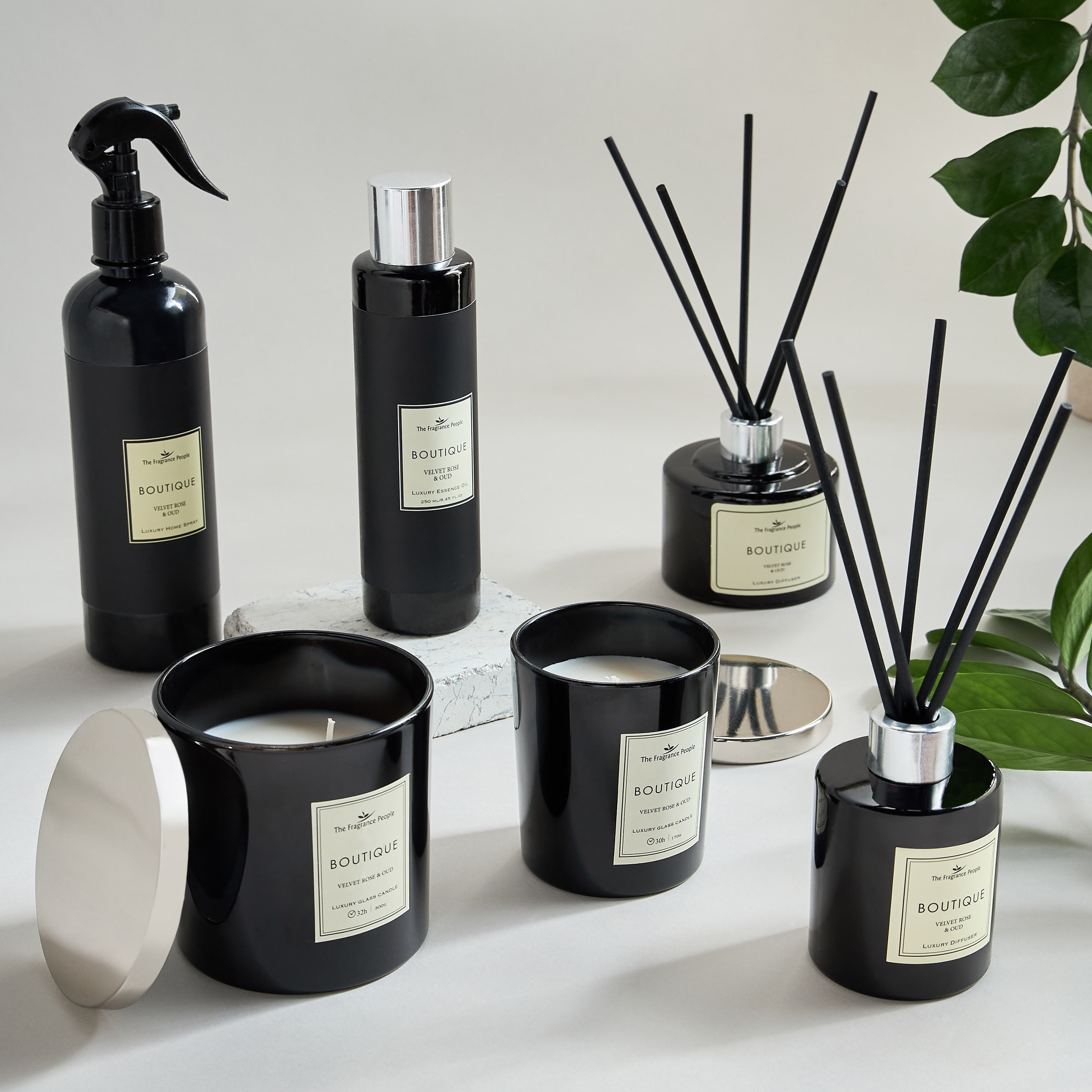بخاخ معطر المنزل برائحة الورد المخملي والعود - بوتيك - 500 مل-household-homefragrance-homesprays-image-3
