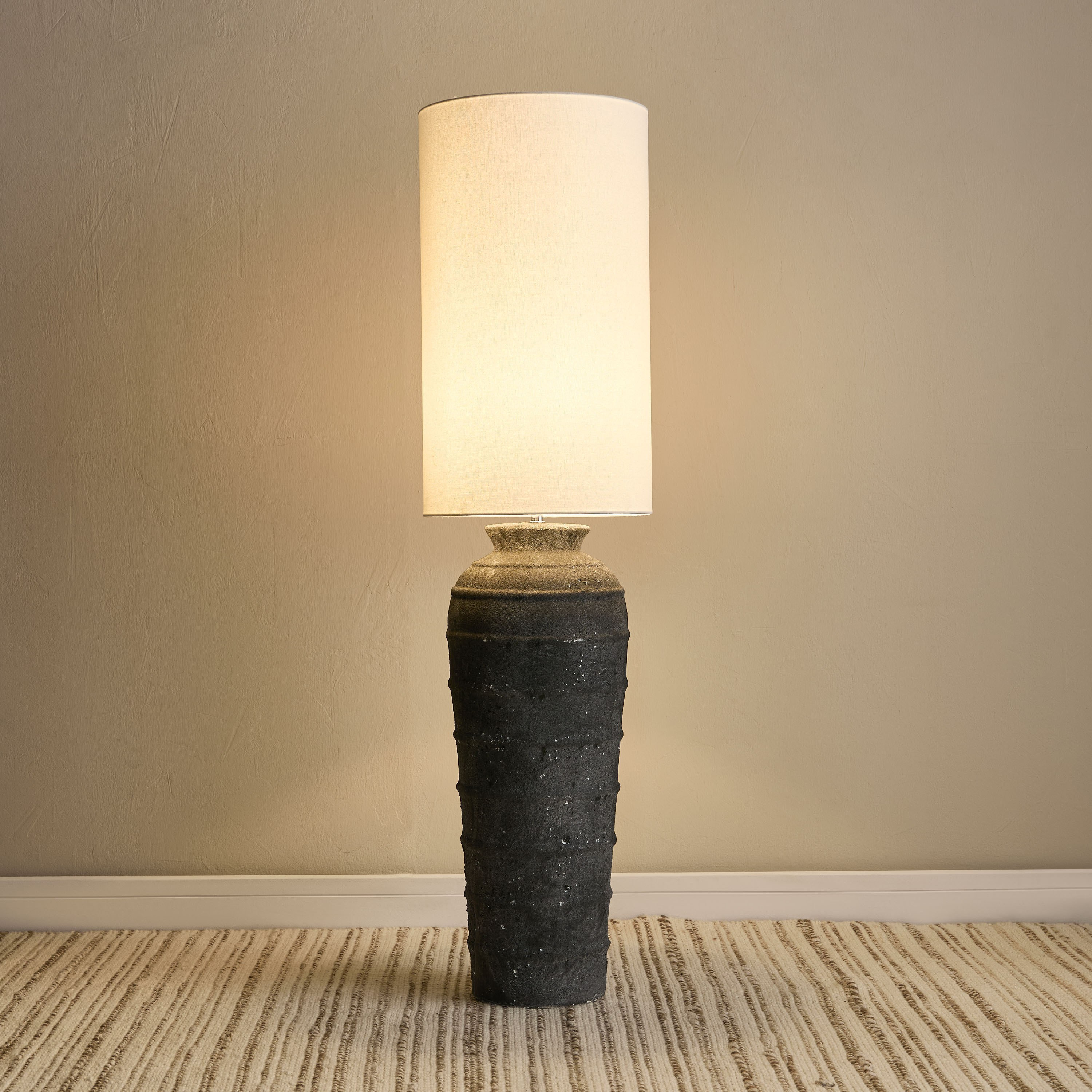 Sara Ceramic Floor Lamp - 134 cm-household-lighting-floorlamps-image-2