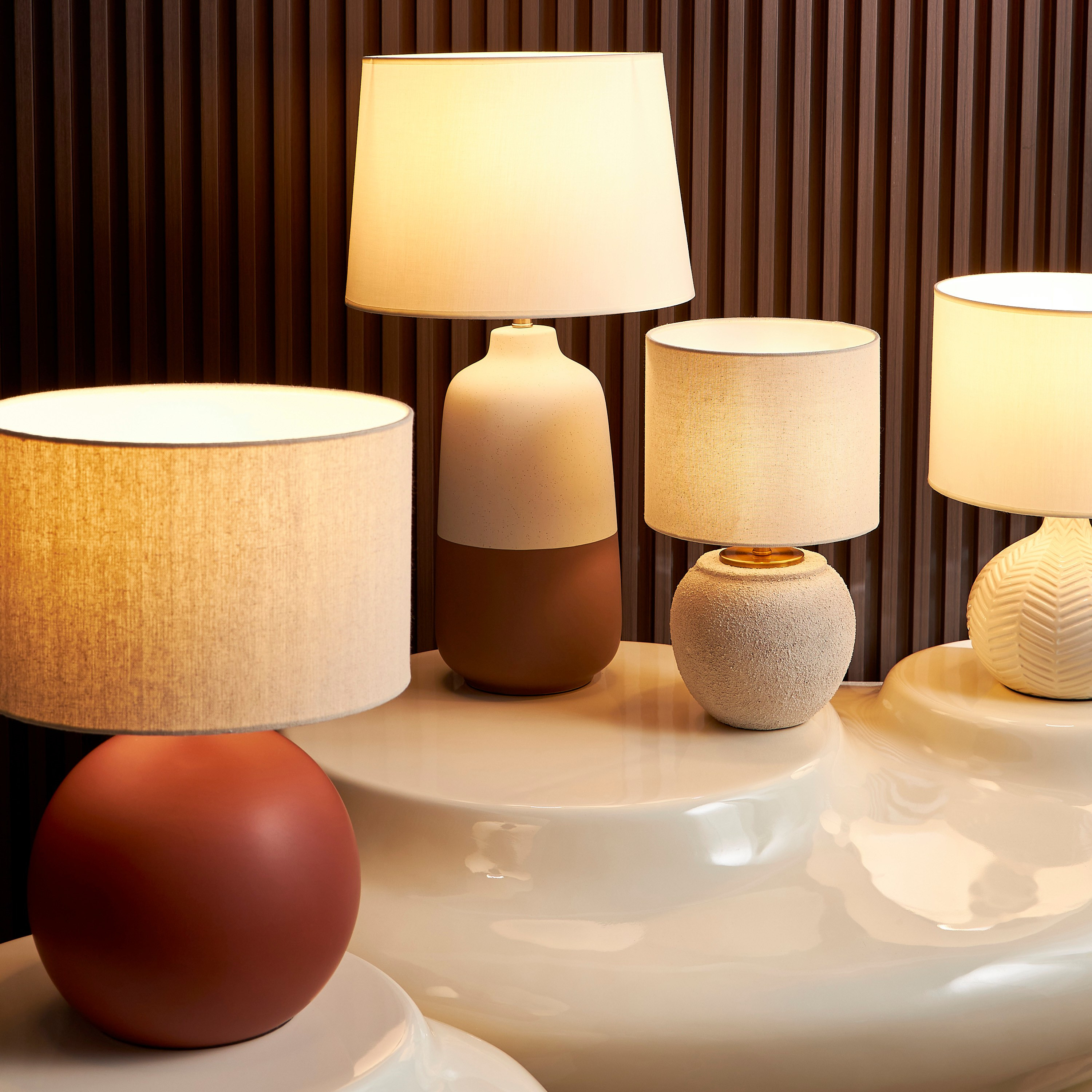Reyken Ceramic Table Lamp - 40 cm-household-lighting-tableanddesklamps-image-5