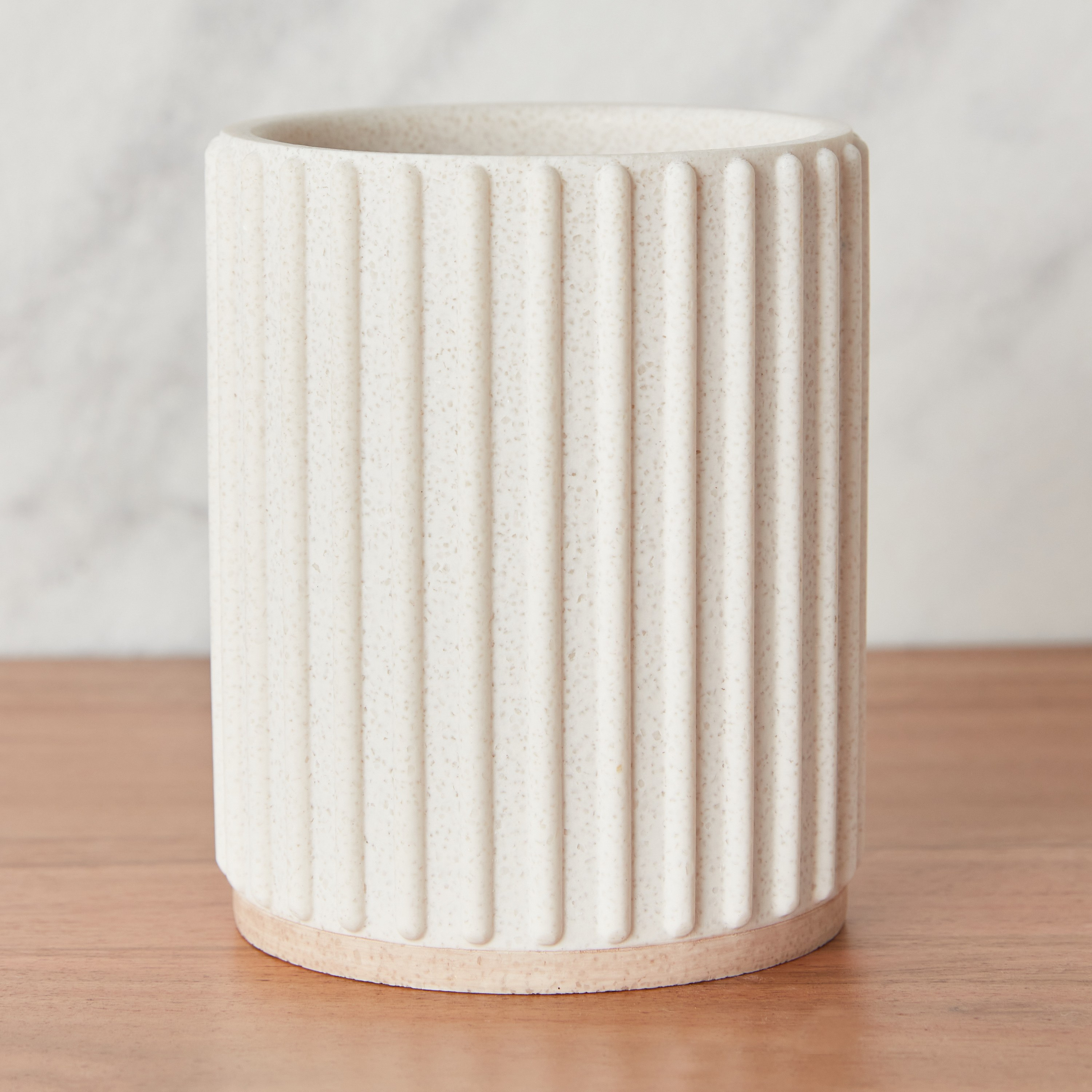Avant Tumbler-household-bathandlaundry-bathaccessories-toothbrushholdersandtumblers-image-1