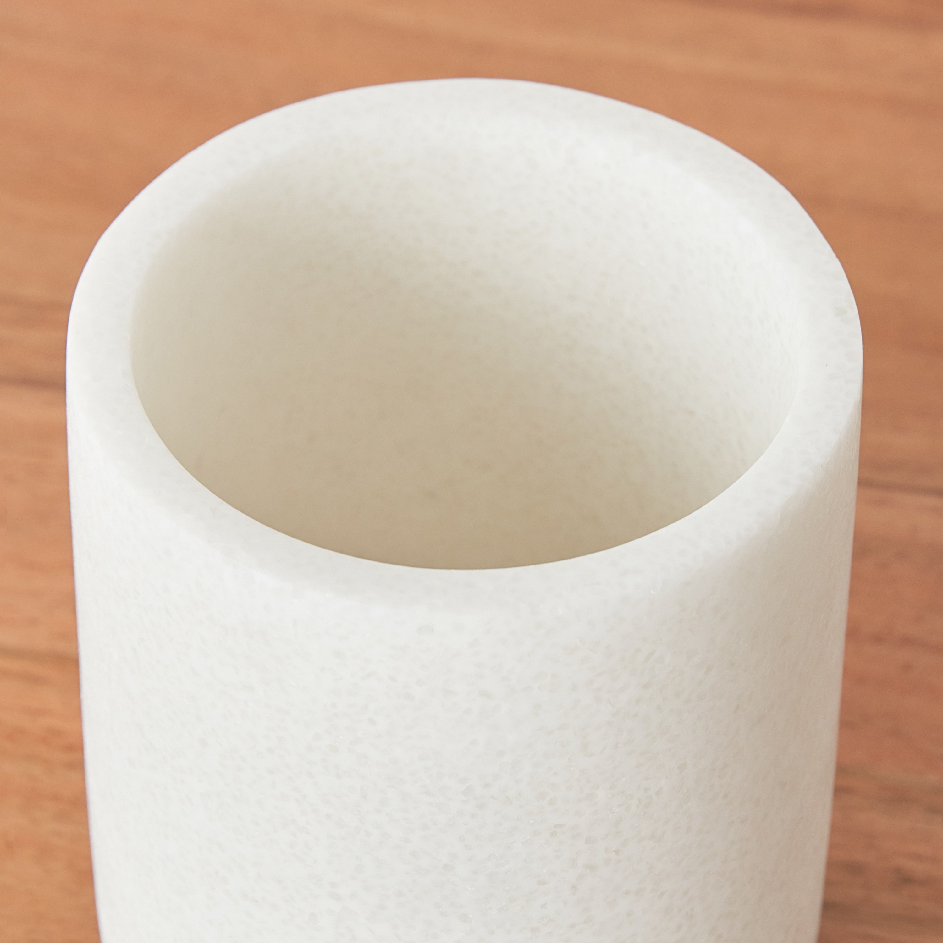 Moore Tumbler-household-bathandlaundry-bathaccessories-toothbrushholdersandtumblers-image-2