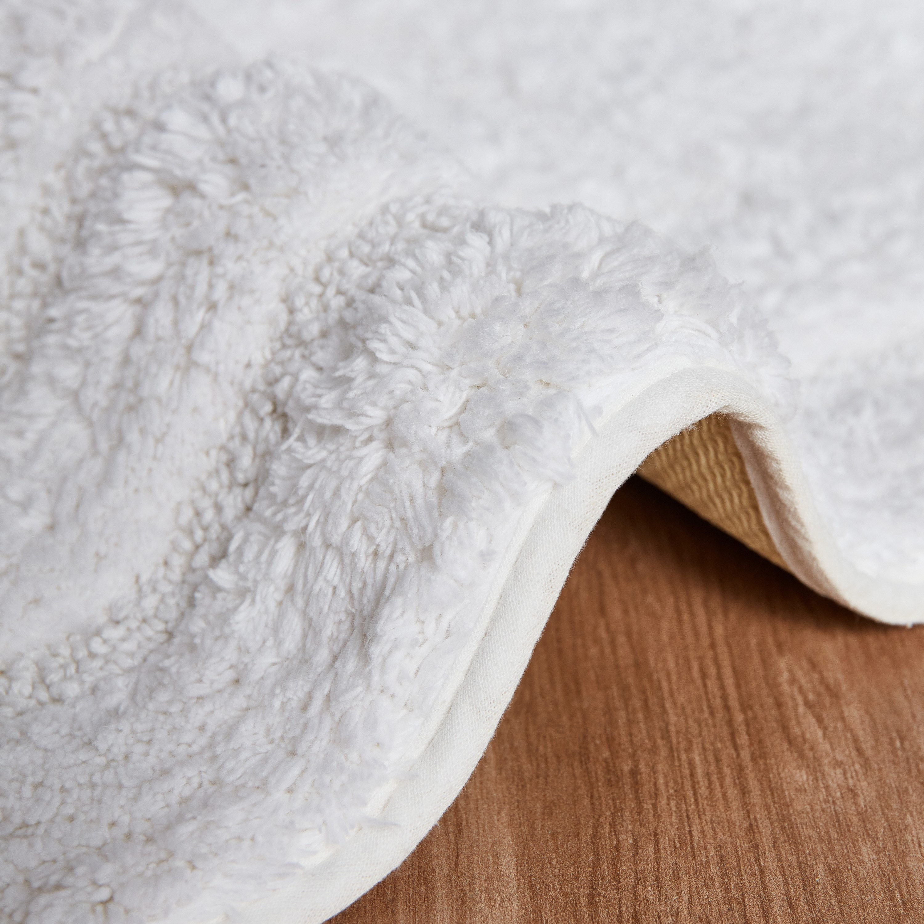 طقم سجاد حمام قطعتين - آنا-household-bathandlaundry-bathlinen-bathmatsandtubmats-image-20