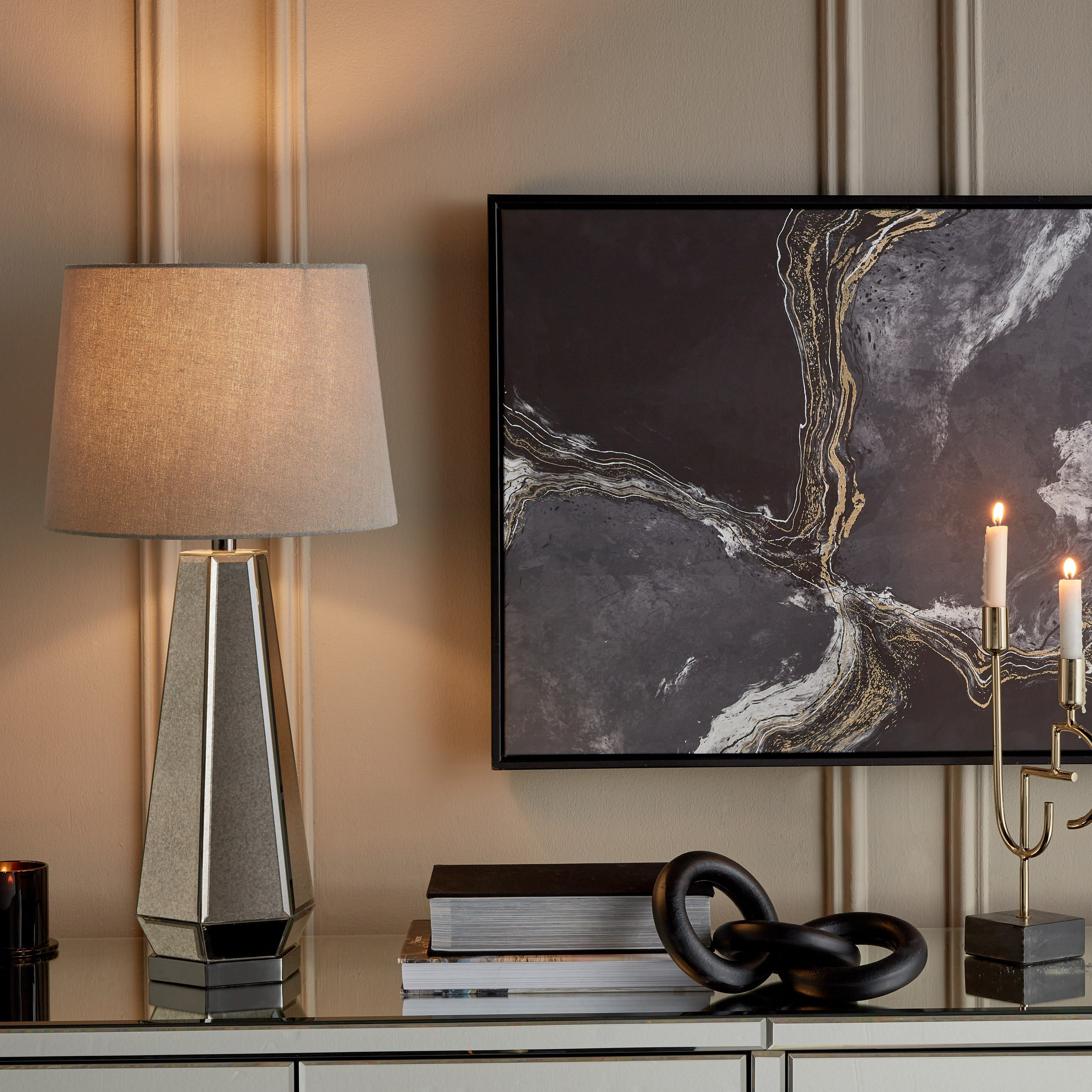 مصباح طاولة زجاج - عاليه - 74 سم-household-lighting-tableanddesklamps-image-5