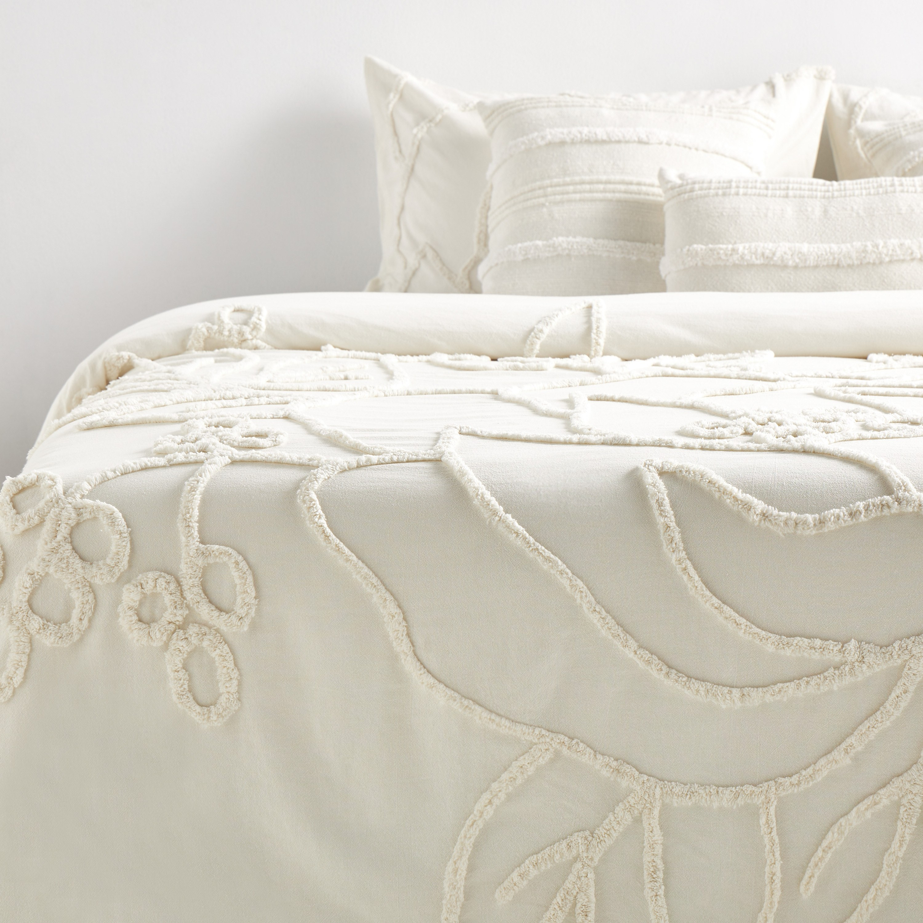 Jasmine Cotton Tufted 144 Thread Count 6-Piece King Comforter Set - 240x260 cm-household-bedding-comfortersandbedspreads-comforters-image-2