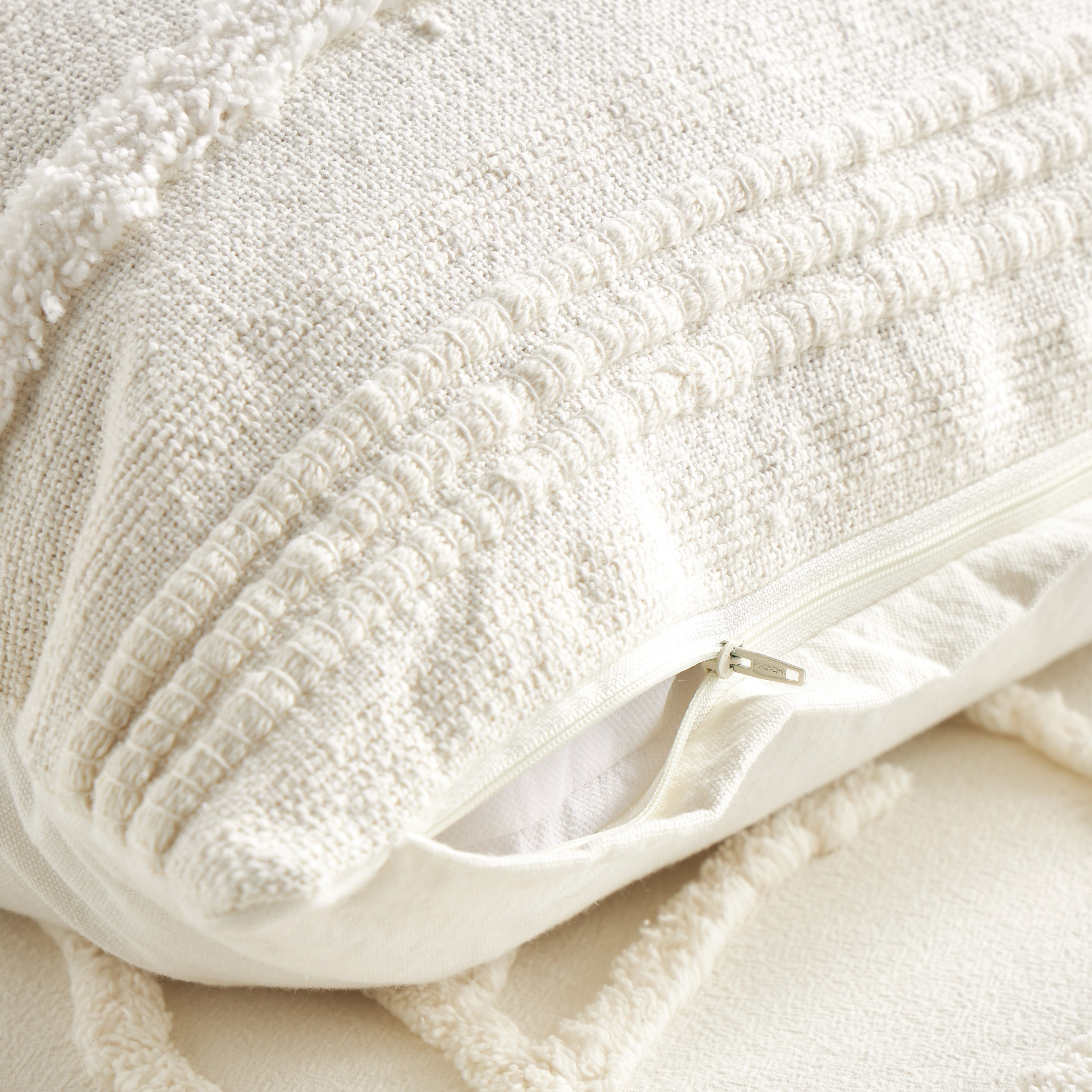 Jasmine Cotton Tufted 144 Thread Count 6-Piece King Comforter Set - 240x260 cm-household-bedding-comfortersandbedspreads-comforters-image-4