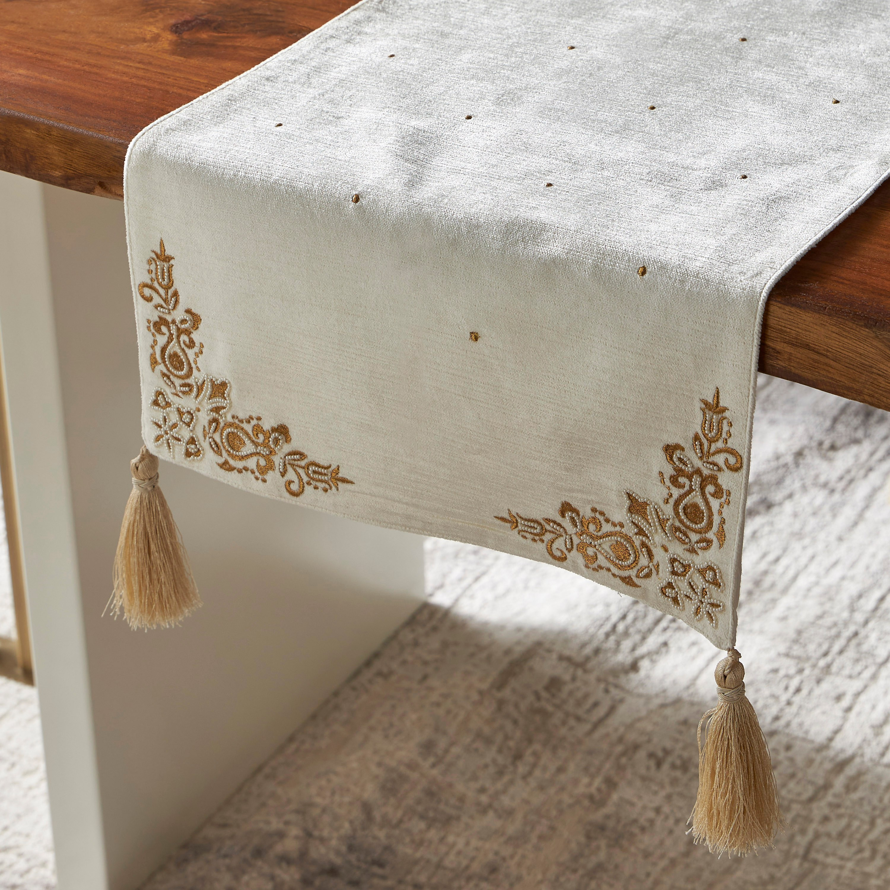 Frey Runner - 33x120 cm-household-dining-tablelinen-runnersandtablecovers-image-3