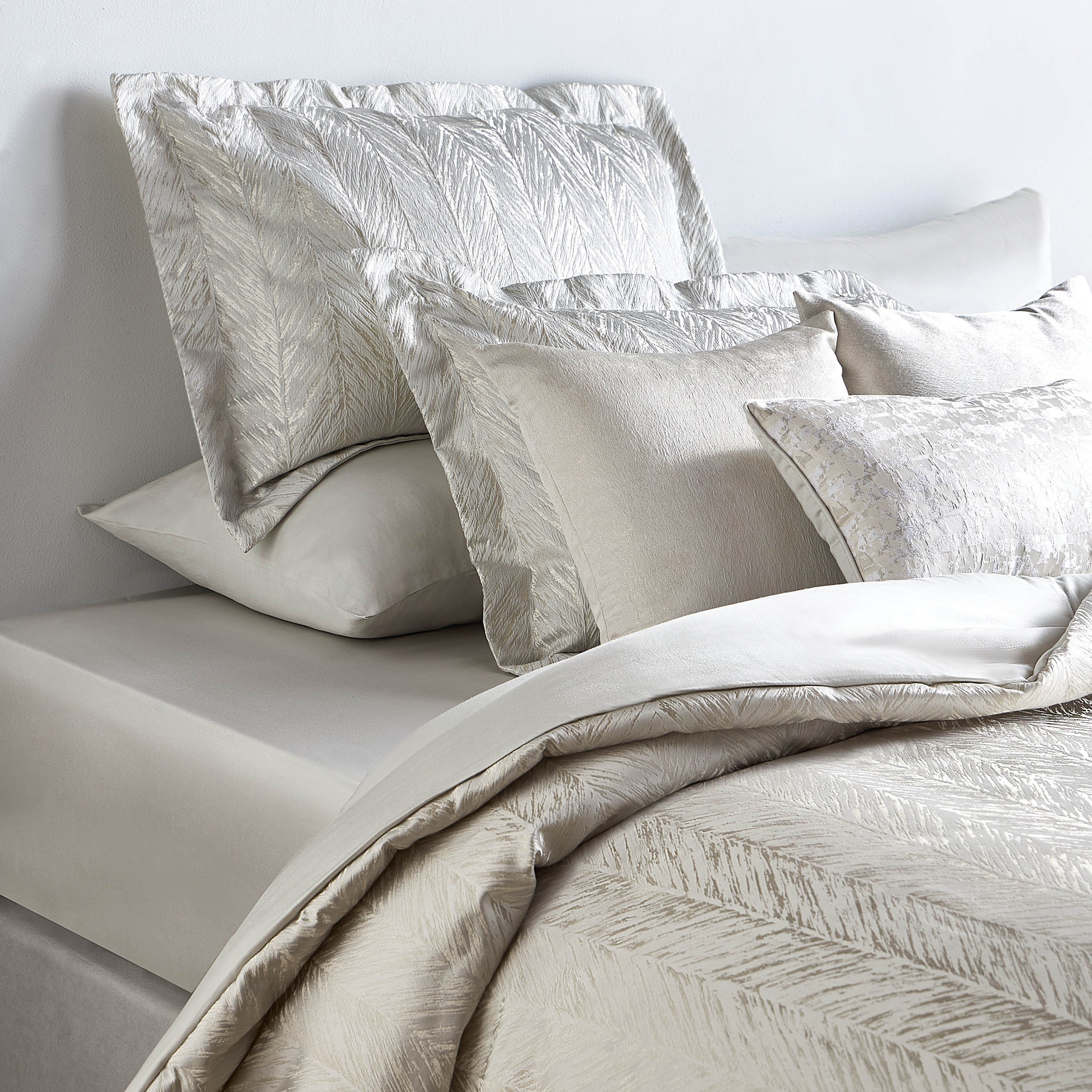 طقم لحاف وشرشف سوبر كينج 9 قطع جاكار - فوليول - 250x260 سم-household-bedding-comfortersandbedspreads-bedinabag-image-1