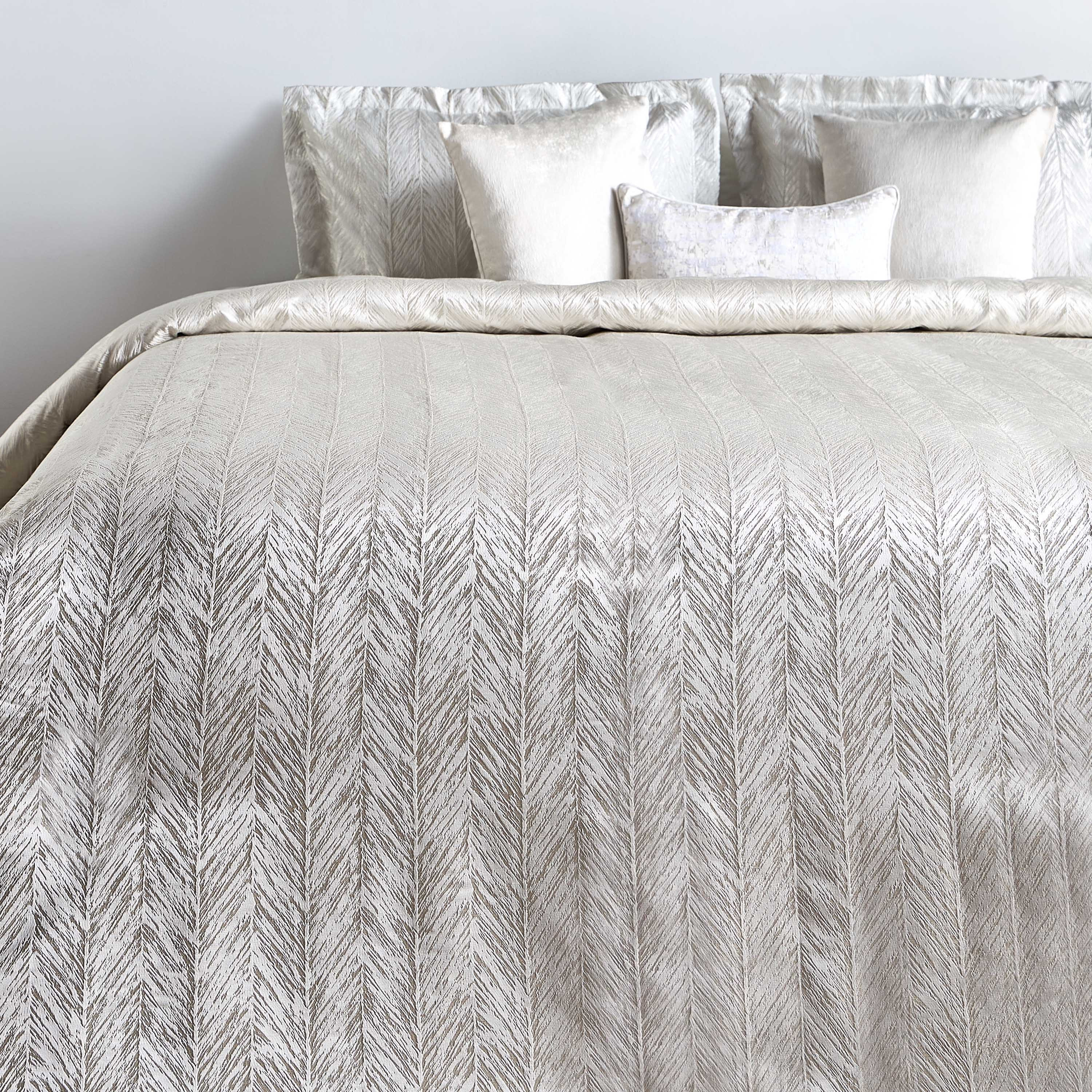 Foliole Jacquard 9-Piece Super King Comforter and Sheet Set - 250x260 cm-household-bedding-comfortersandbedspreads-bedinabag-image-2