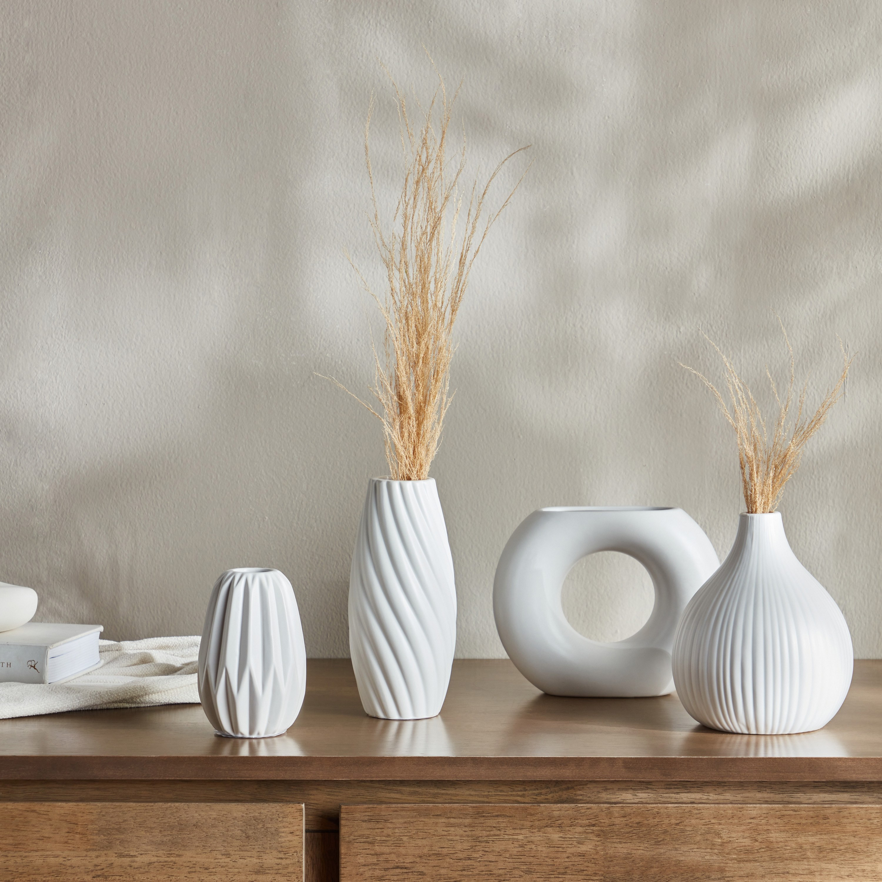 Ribbed Ceramic Vase - 22 cm-household-decor-vasesandbowls-image-4