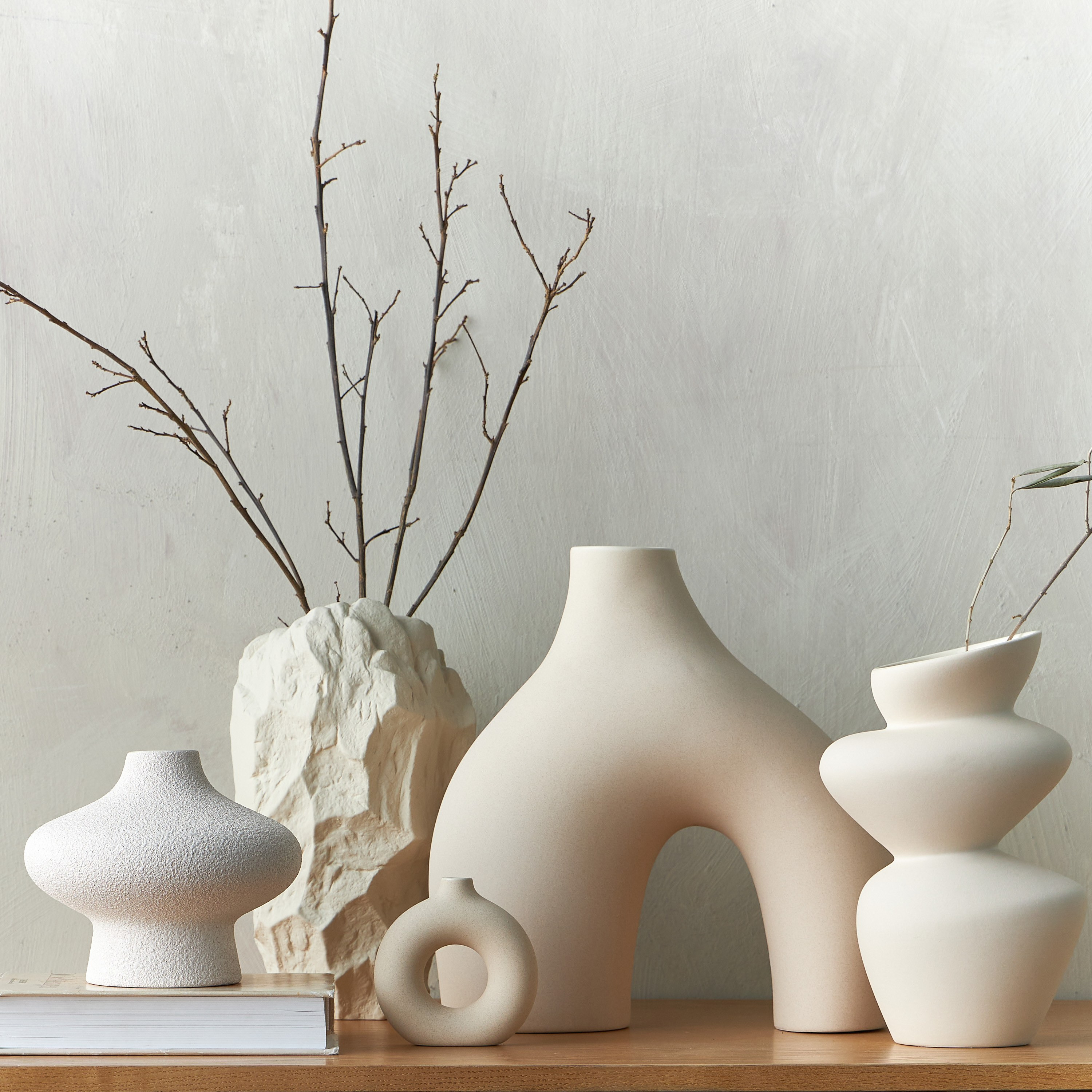 Juan Ceramic Vase - 25 cm-household-decor-vasesandbowls-image-3