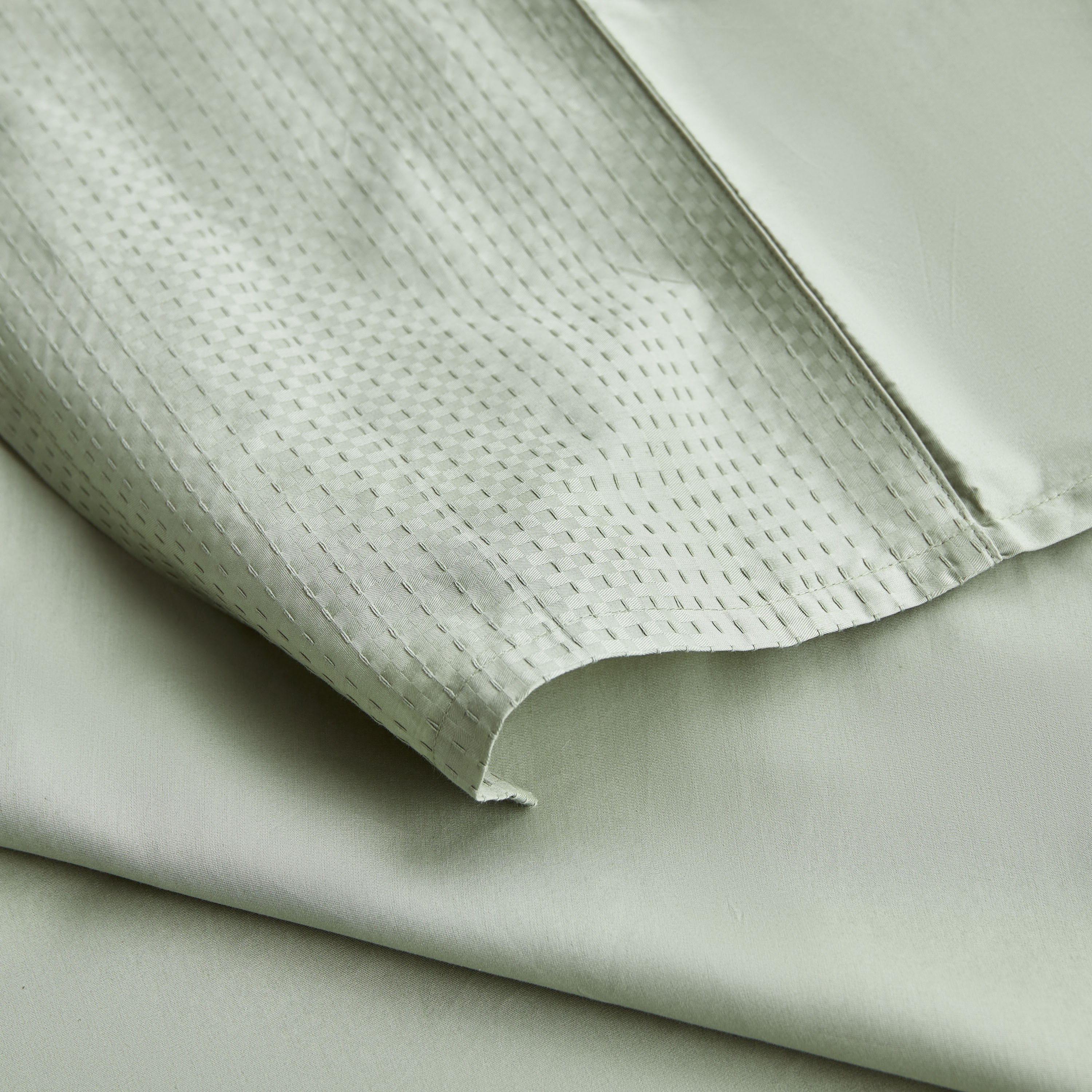 شرشف مسطح كوين قطن بيركال بعدد خيوط 325 - إتيرنتي - 180x270 سم-household-bedding-sheetsandpillowcases-flatsheets-image-3