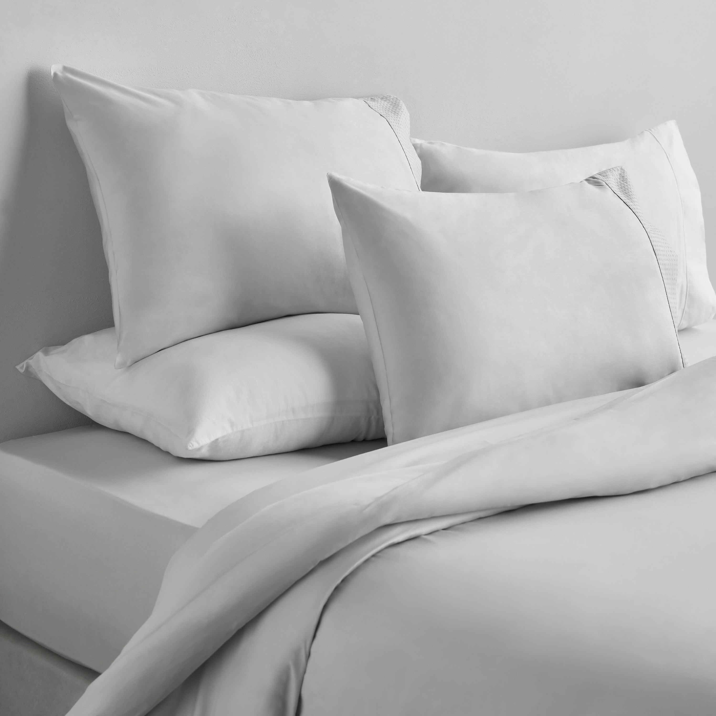 Eternity Cotton Percale 325 Thread Count 3-Piece Super King Duvet Cover Set - 260x220 cm-household-bedding-duvetandcovers-duvetcovers-image-1