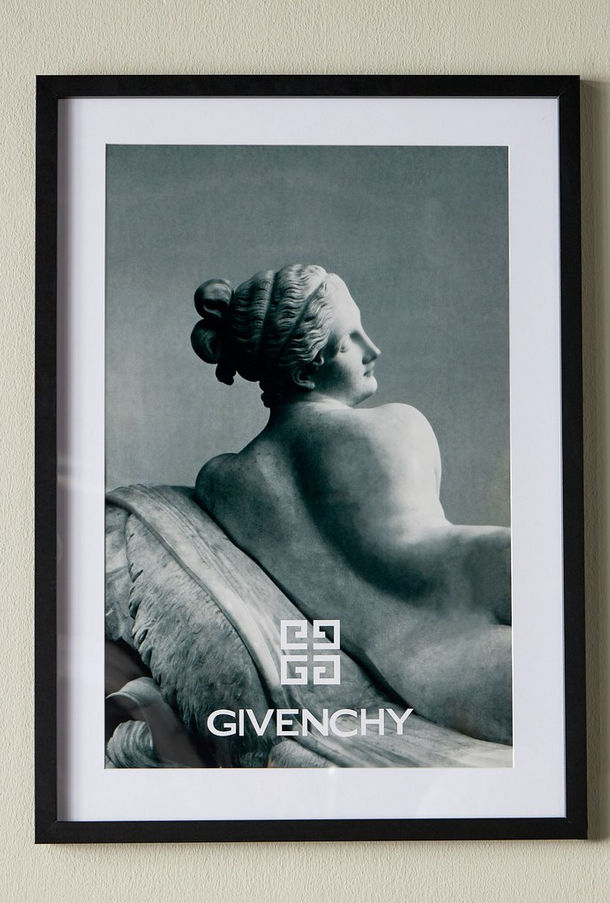 زينة حائط مؤطرة بطبعات جرافيك - أوجيدا - 50x70 سم-household-walldecorandmirrors-image-1