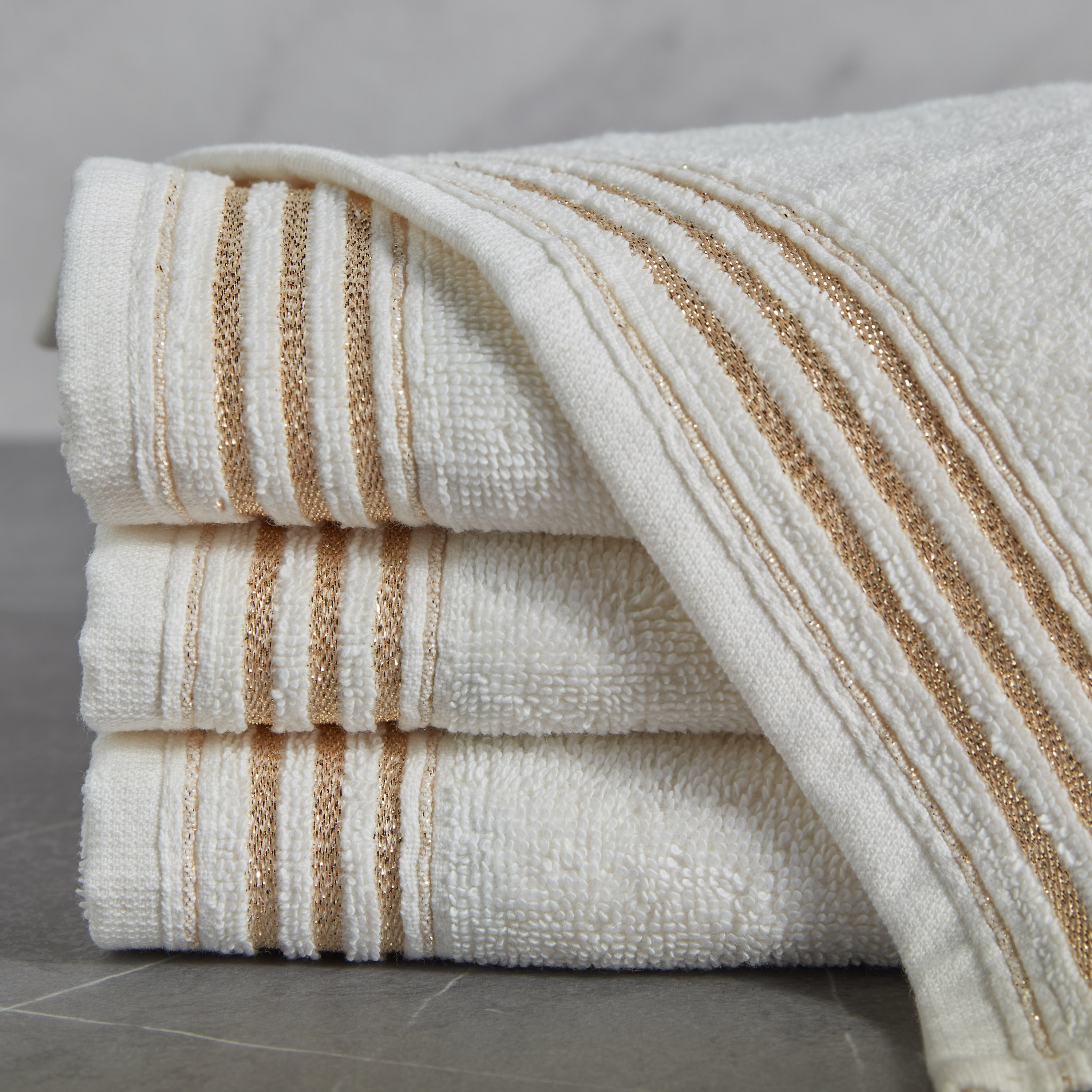 Lusture 4-Piece Finger Tip Towel Set - 30x30 cm-household-bathandlaundry-bathlinen-towels-image-2