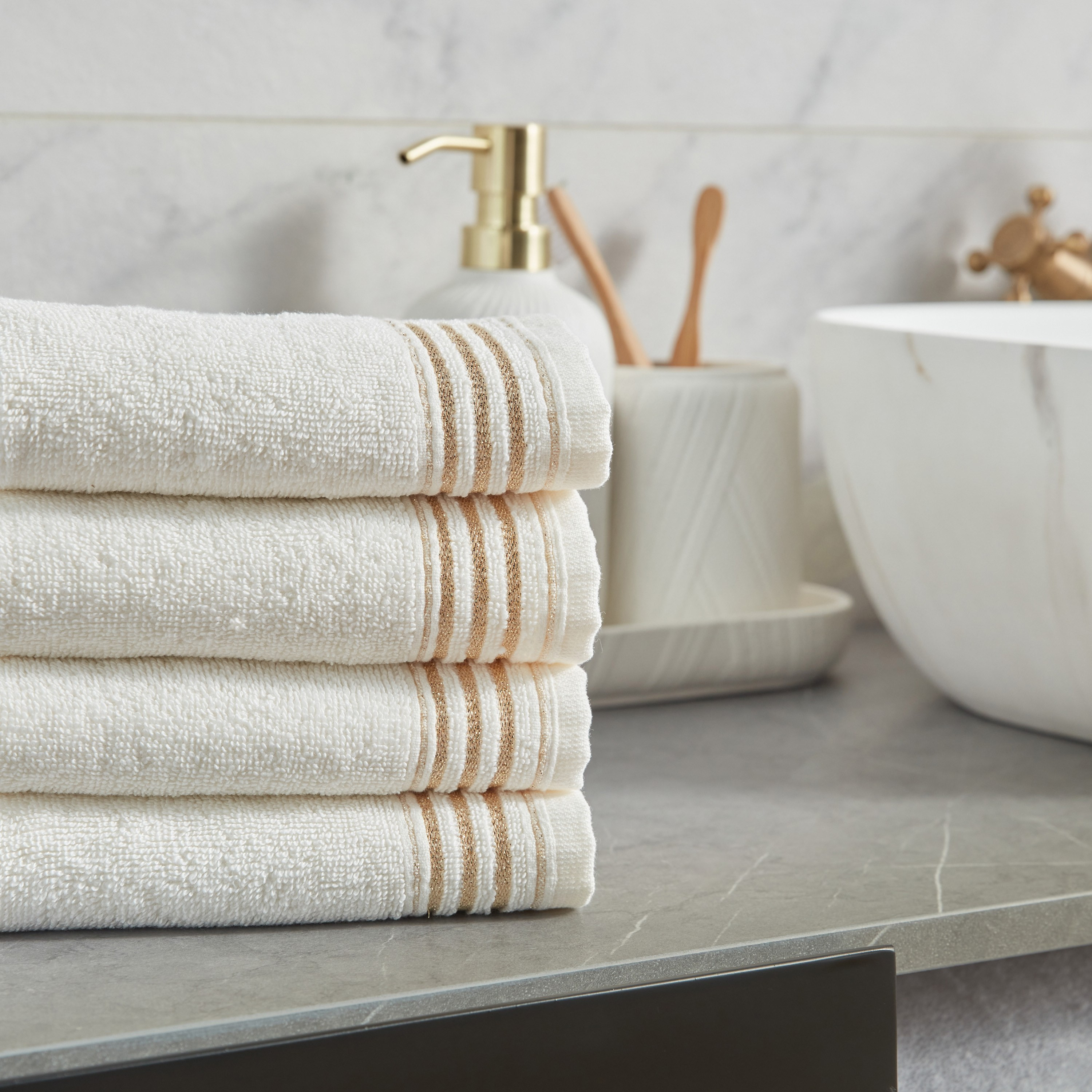Lusture 4-Piece Finger Tip Towel Set - 30x30 cm-household-bathandlaundry-bathlinen-towels-image-4