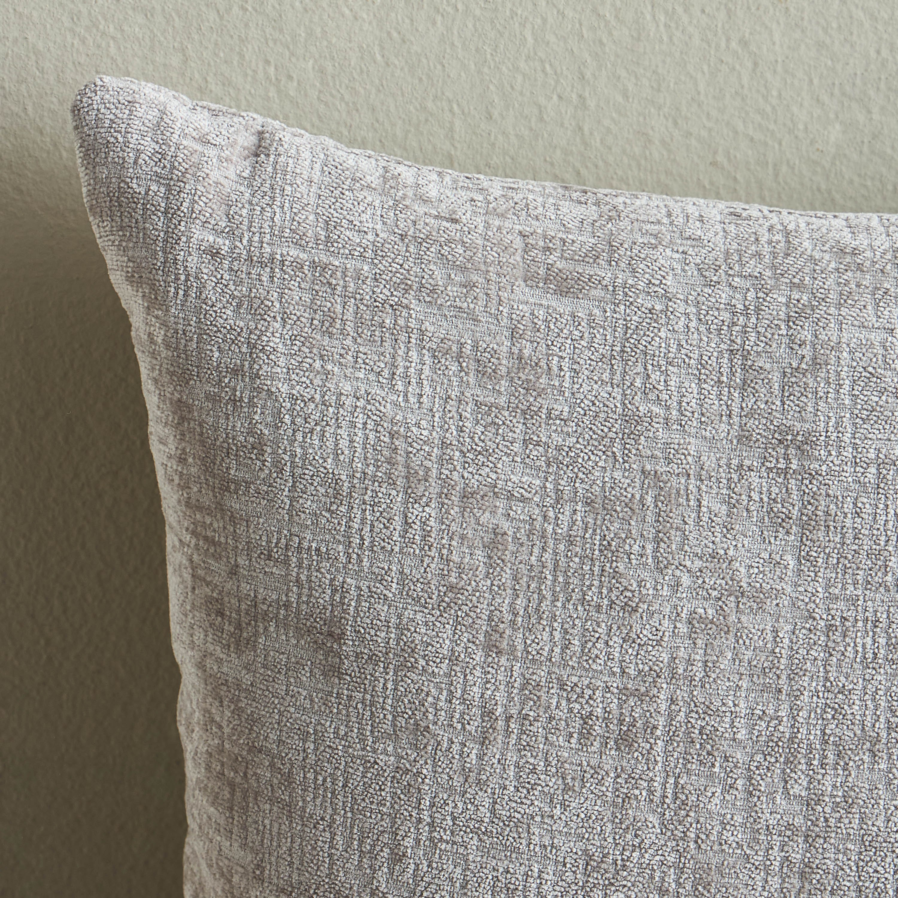 Alee Velvet Chenille Woven 2-Piece Filled Cushion Set - 50x50 cm-household-cushionsandthrows-filledcushions-decorativecushions-image-2