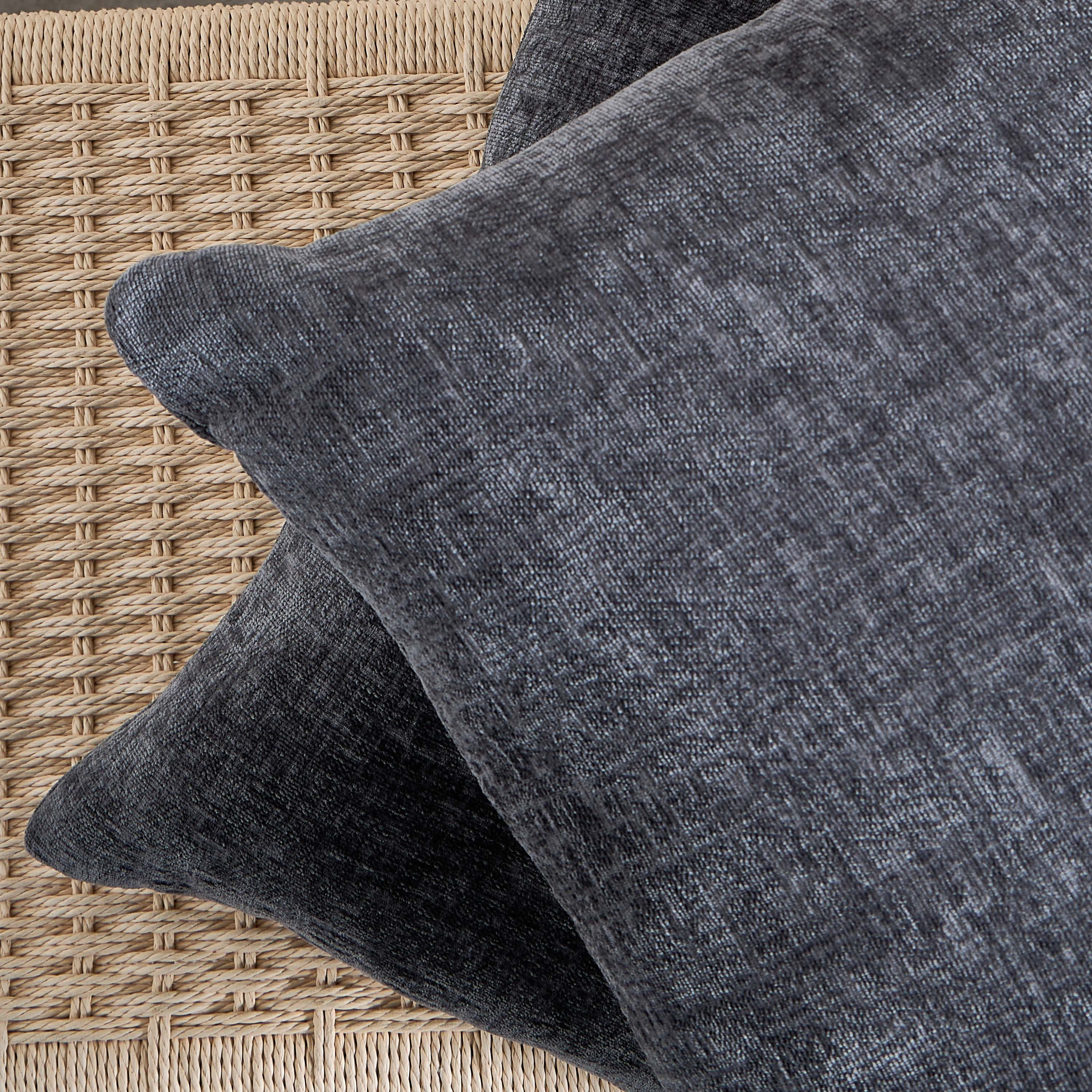Alee Velvet Chenille Woven 2-Piece Filled Cushion Set - 50x50 cm-household-cushionsandthrows-filledcushions-decorativecushions-image-2