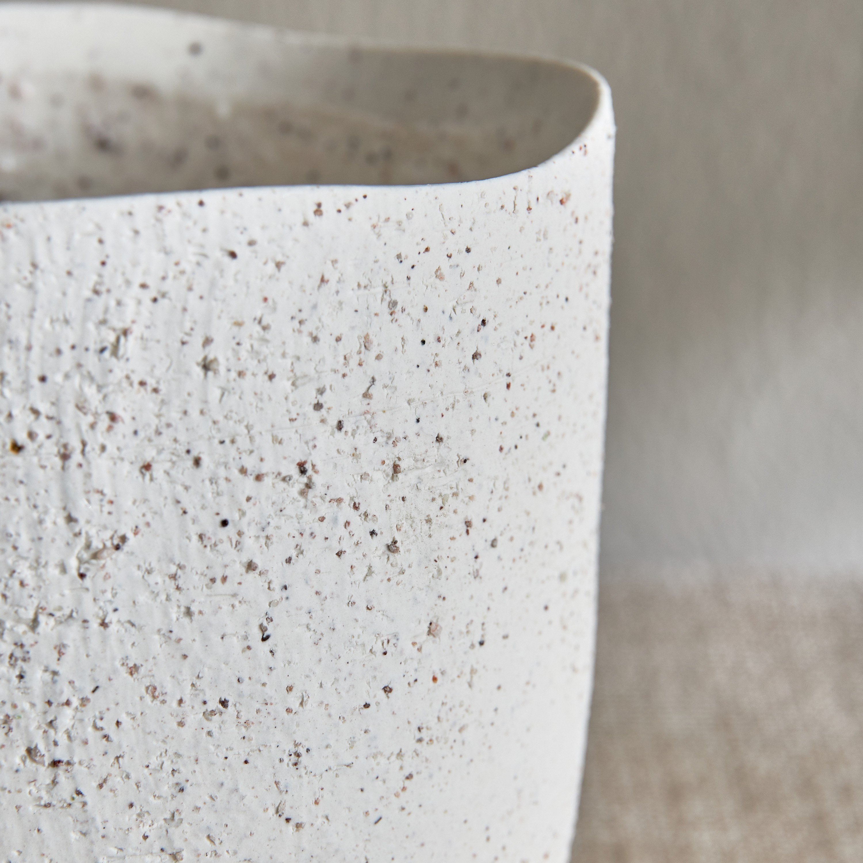 Lily Ceramic Planter - 14 cm-household-gardenandoutdoor-potsandplanters-planters-image-3