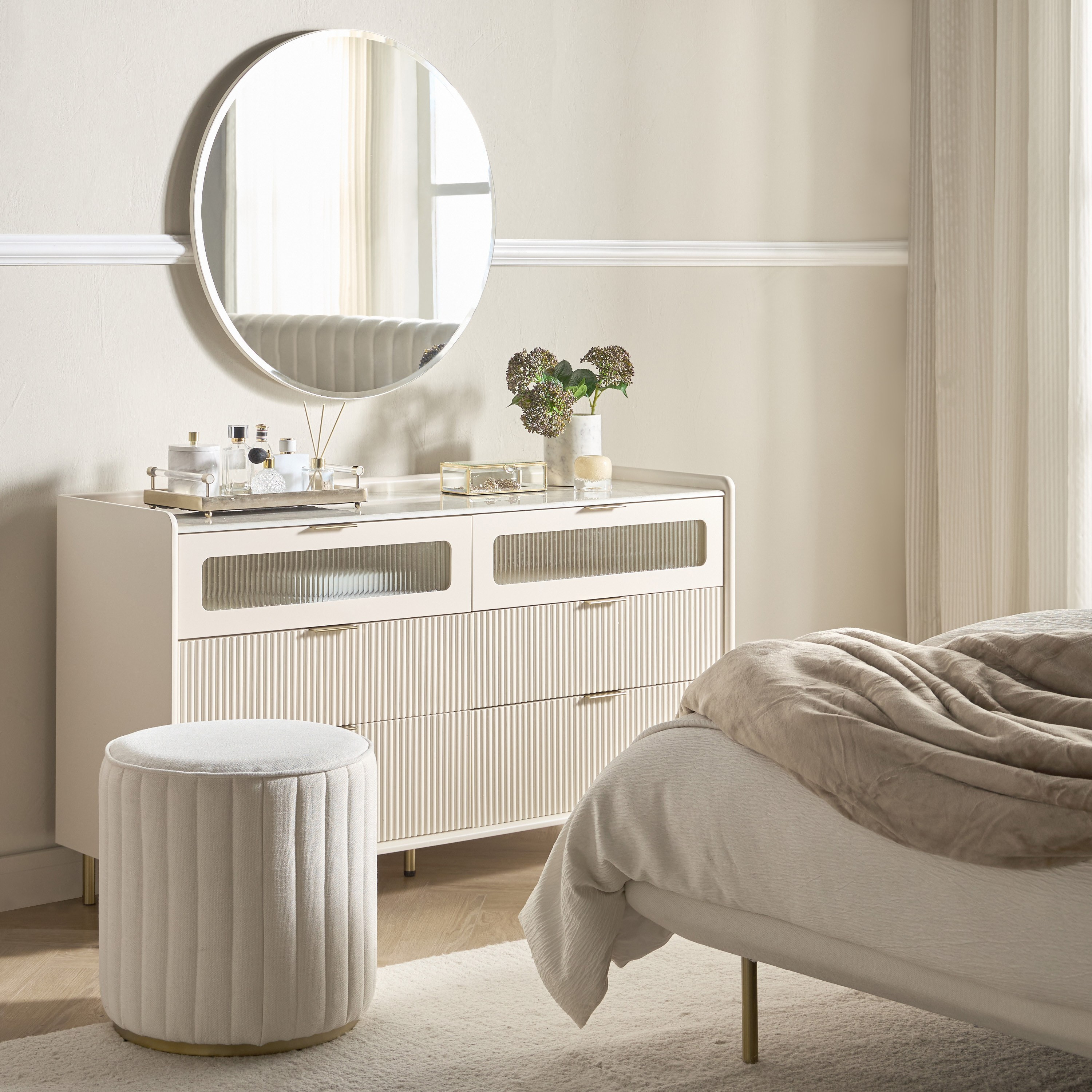 Maison Stool-furniture-bedroom-dressersandmirrors-image-4