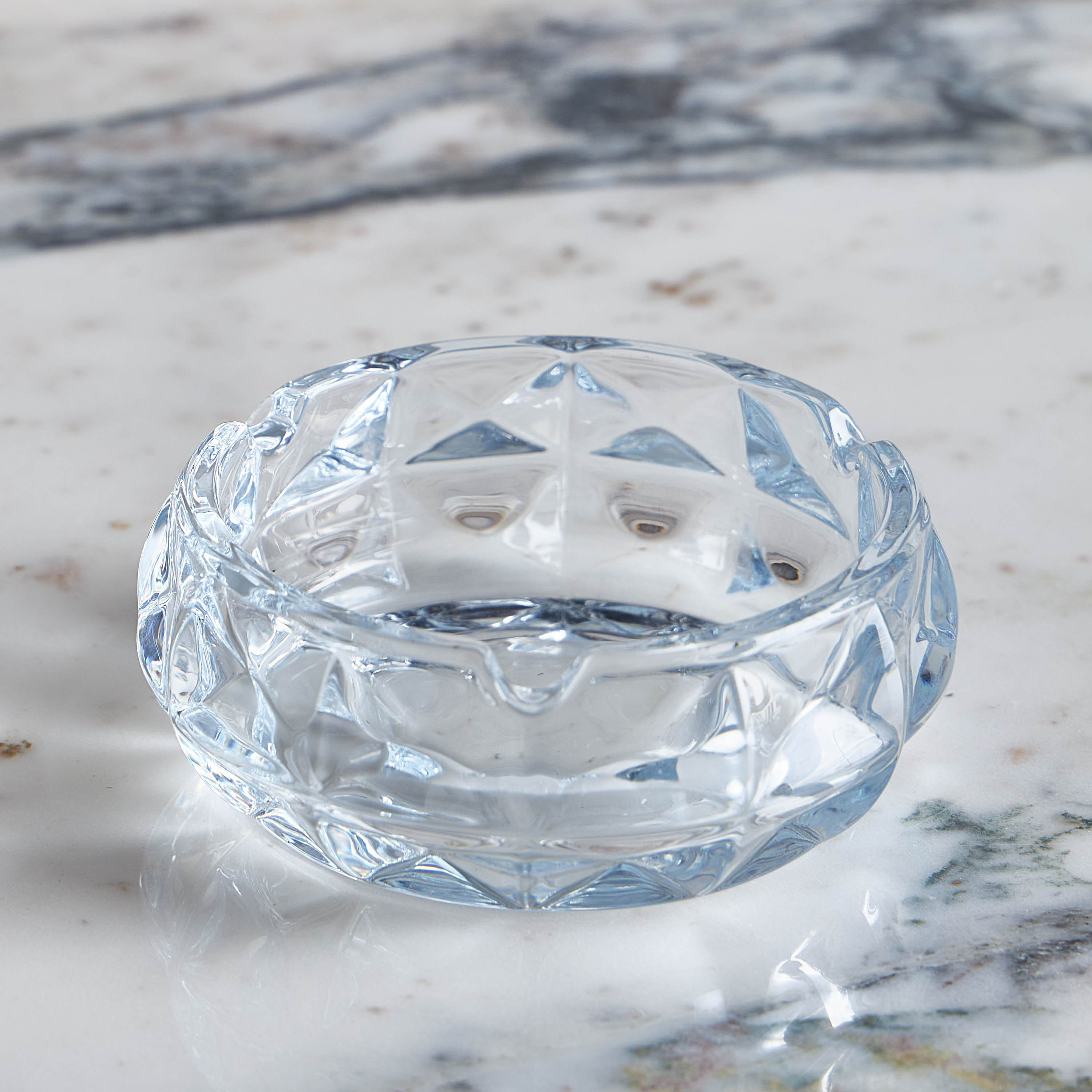 Bert Glass Ashtray-household-dining-shopbysolutions-ashtrays-image-1