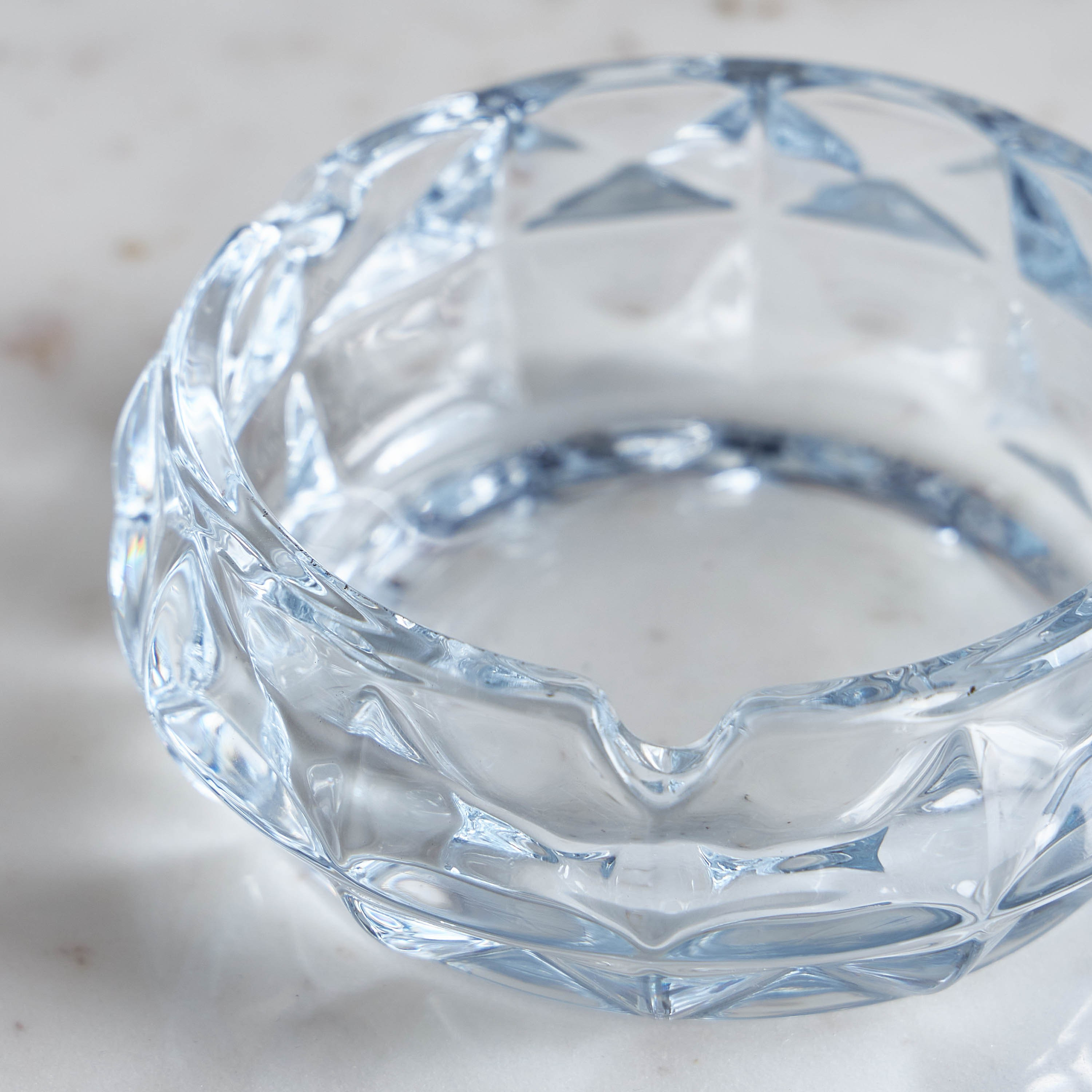 Bert Glass Ashtray-household-dining-shopbysolutions-ashtrays-image-2