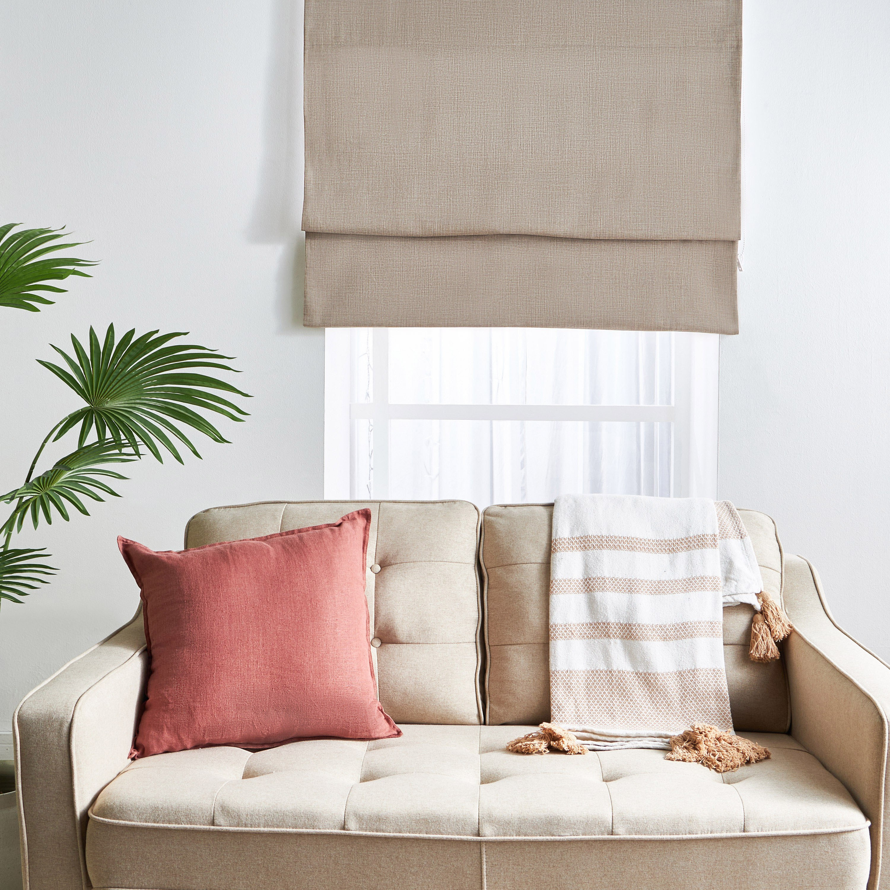 ستارة تعتيم رومانية - سيزين - 120x210 سم-household-windows-blinds-image-4