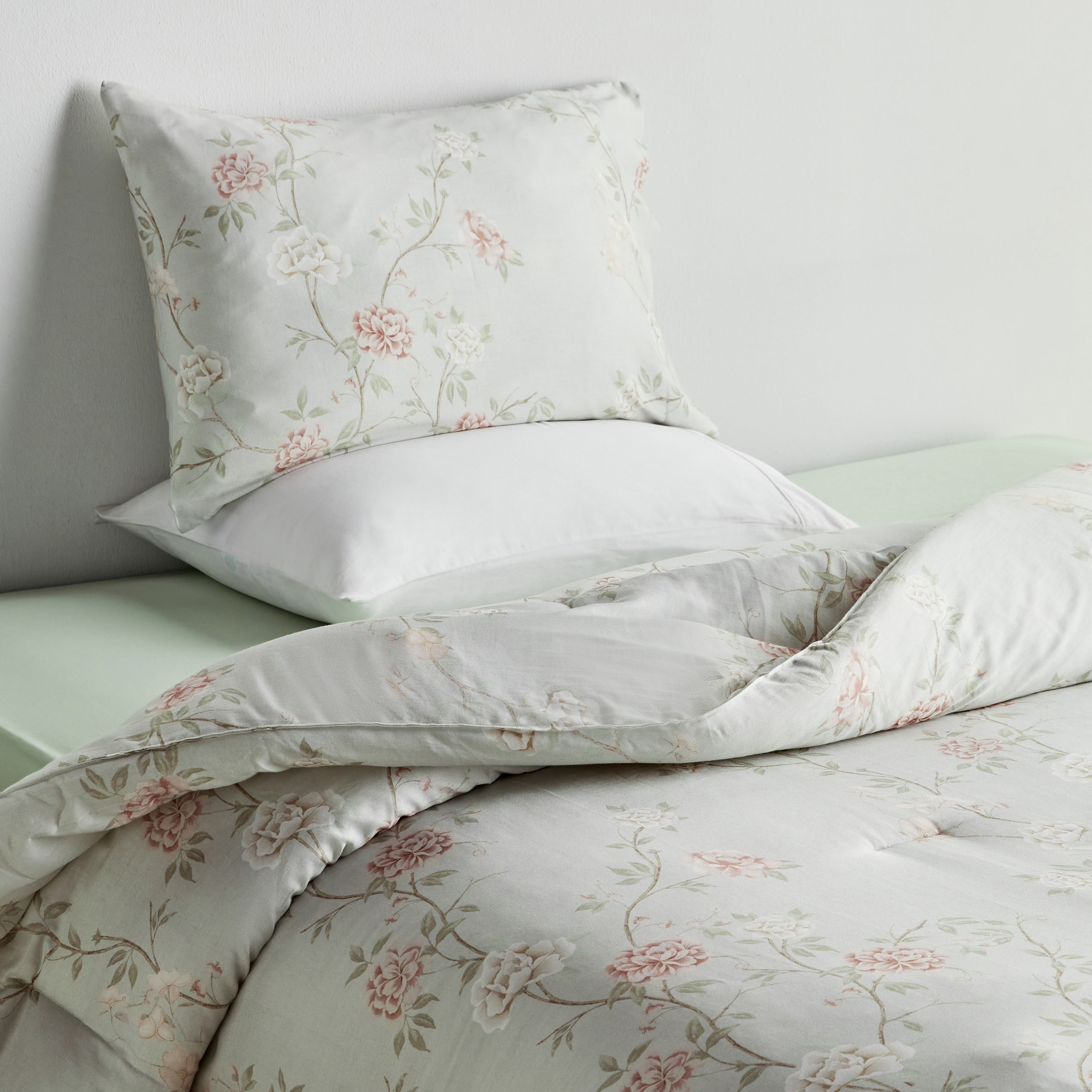 Jacinta Cotton Floral Print 200 Thread Count 2-Piece Full Comforter Set - 160x240 cm-household-bedding-comfortersandbedspreads-comforters-image-1