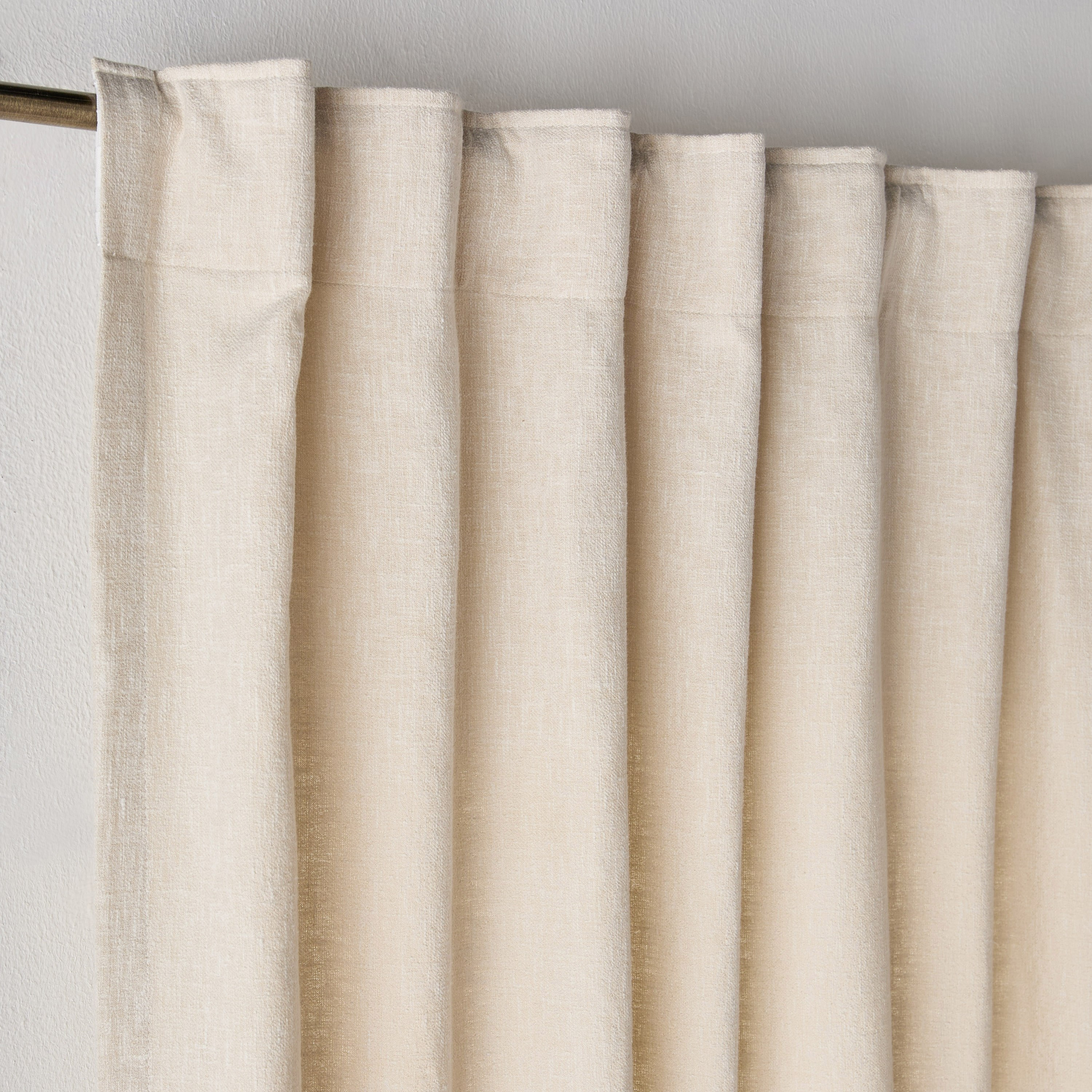 Oro Curtain - 135x300 cm-household-windows-curtains-image-2