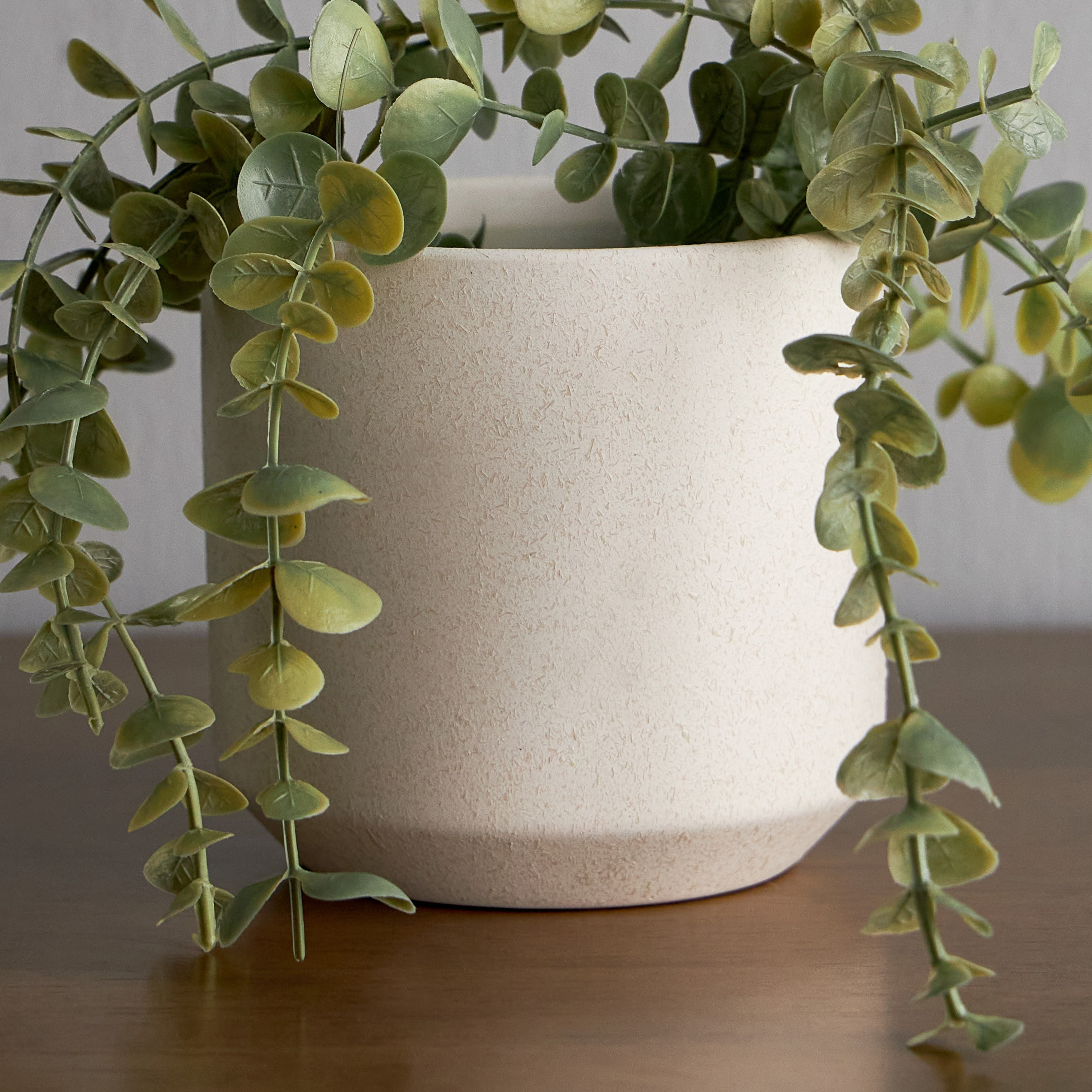 Stucco Ceramic Planter - 14 cm-household-gardenandoutdoor-potsandplanters-planters-image-1
