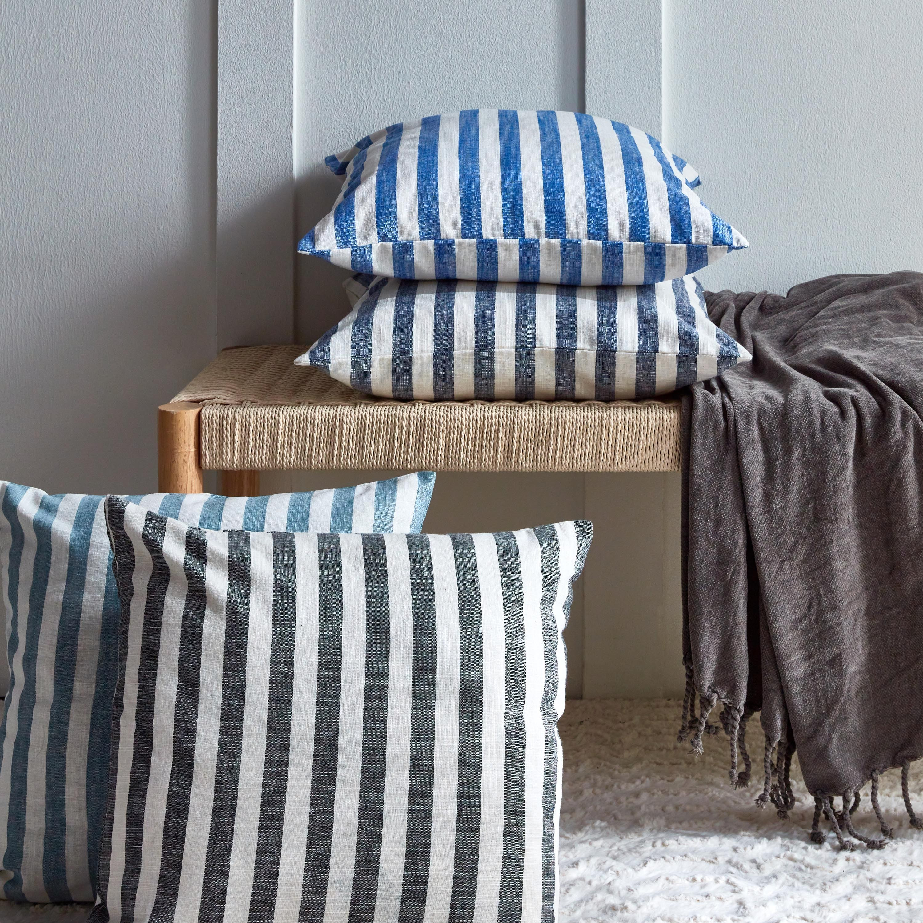 Selen Striped Printed Cushion Cover - 50x50 cm-household-cushionsandthrows-cushioncovers-image-4