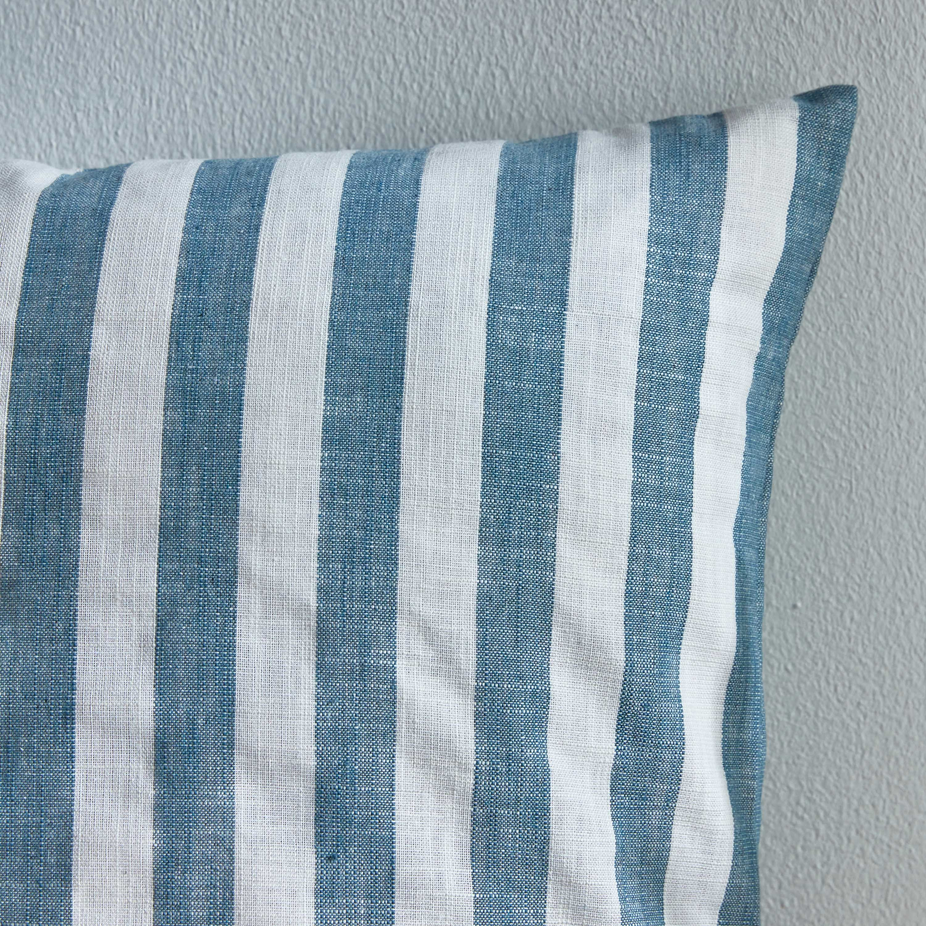 Selen Striped Printed Cushion Cover - 50x50 cm-household-cushionsandthrows-cushioncovers-image-2