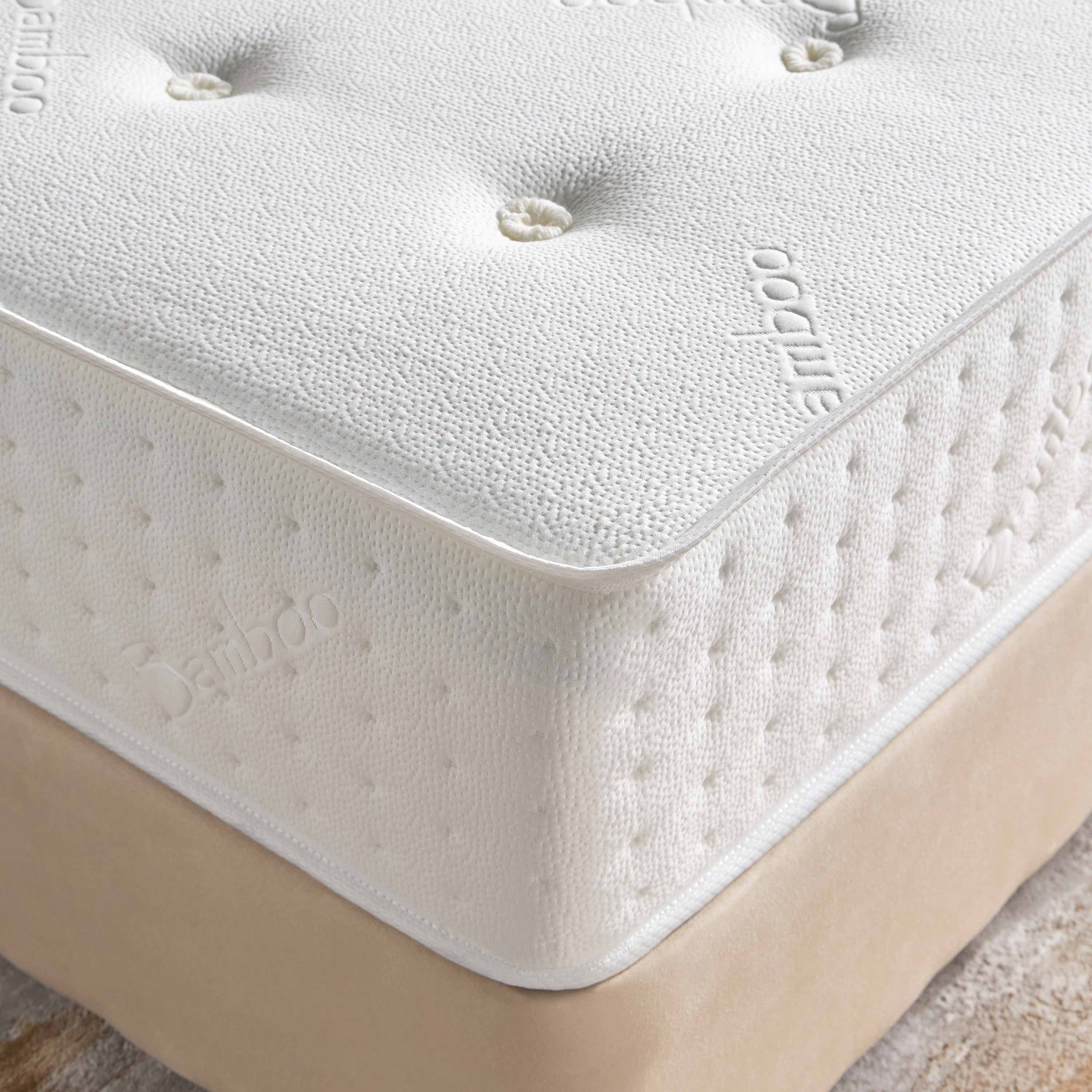 مرتبة جل فيسكو فردية ميموري فوم بمستخلص الشاي الأخضر - بليس - 90x200 سم-furniture-mattresses-singlemattresses-image-1