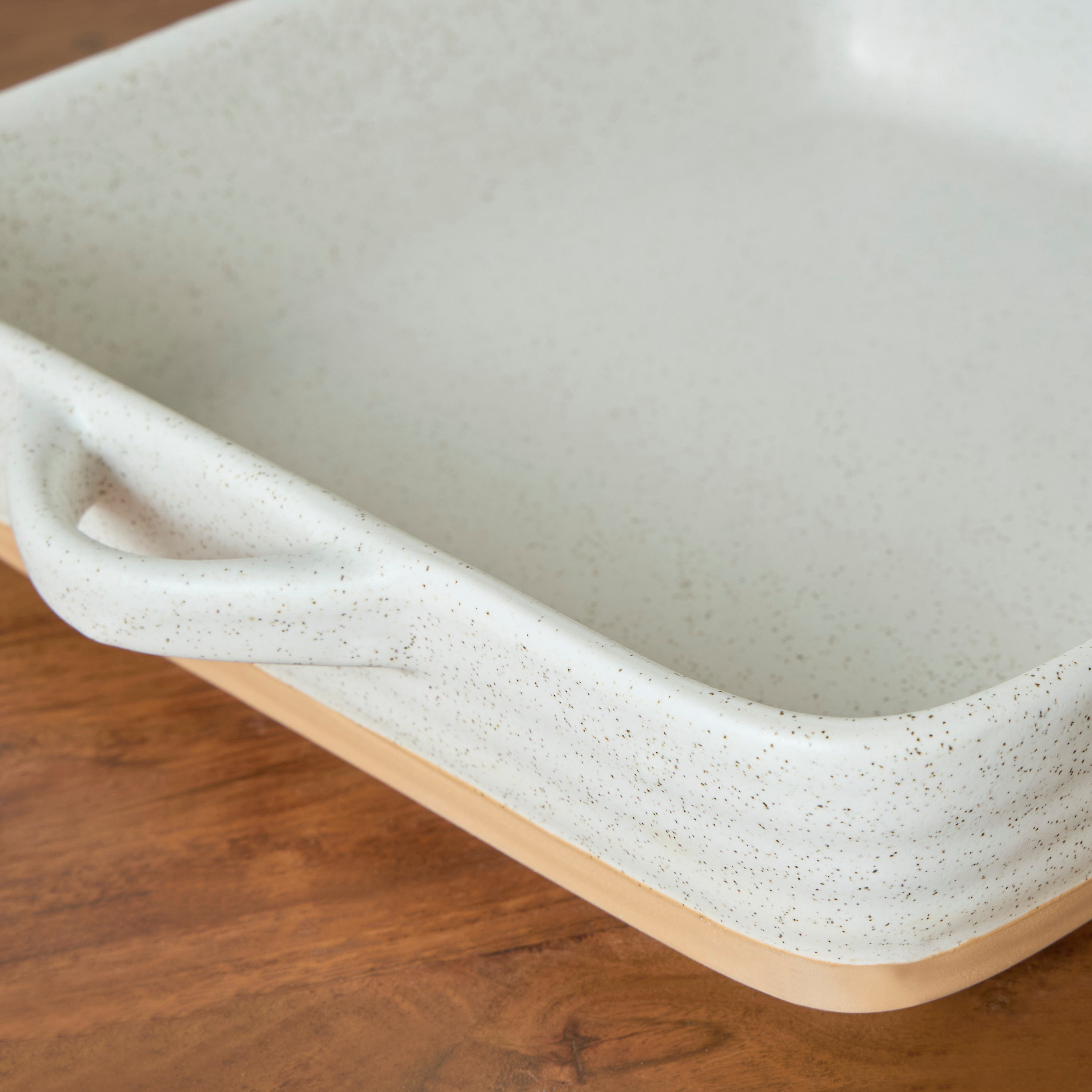 صحن خبز من الخزف - كريما - 26x32 سم-household-kitchen-bakeware-bakingdishes-image-2