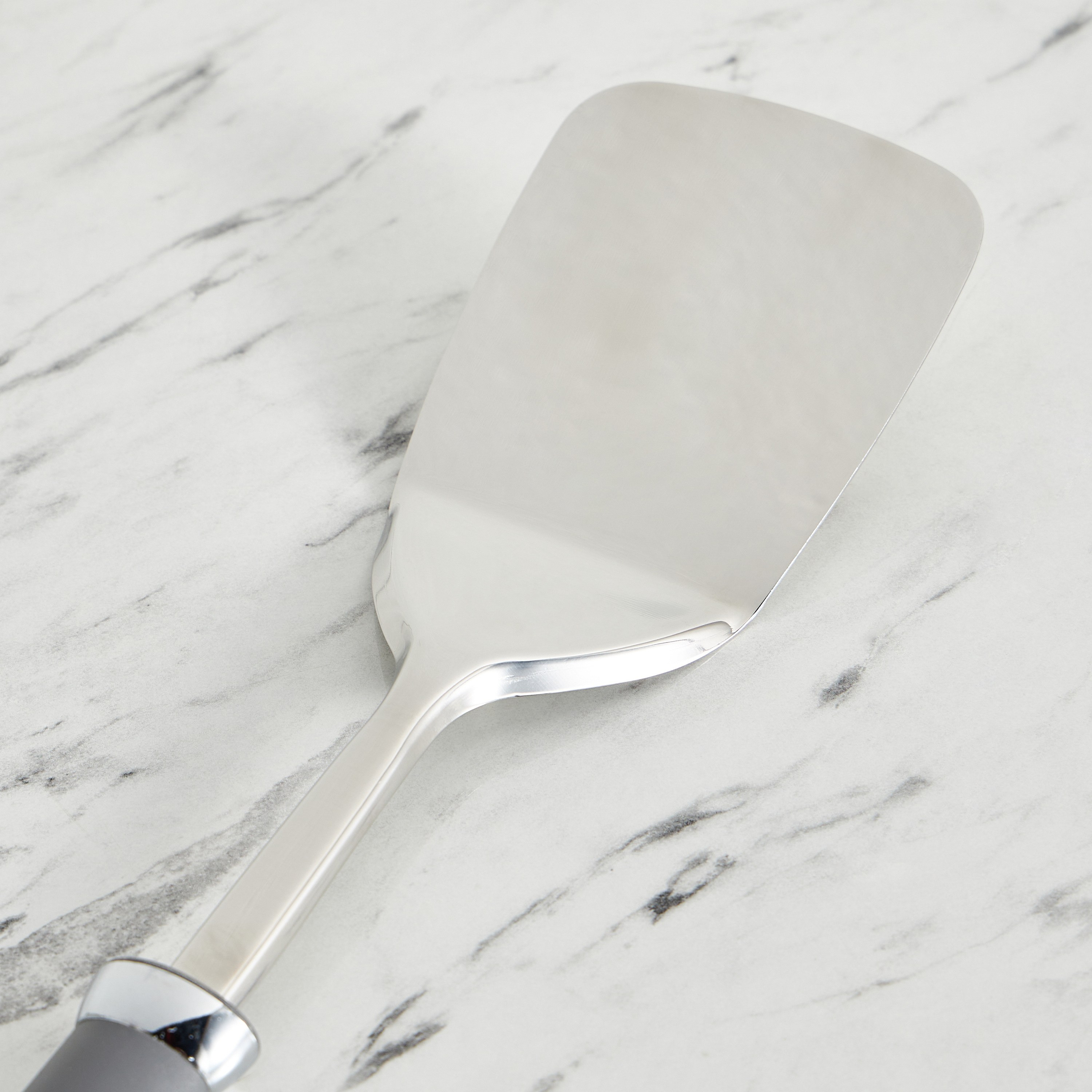Devon Turner-household-kitchen-kitchentoolsandutensils-cookingutensils-image-2