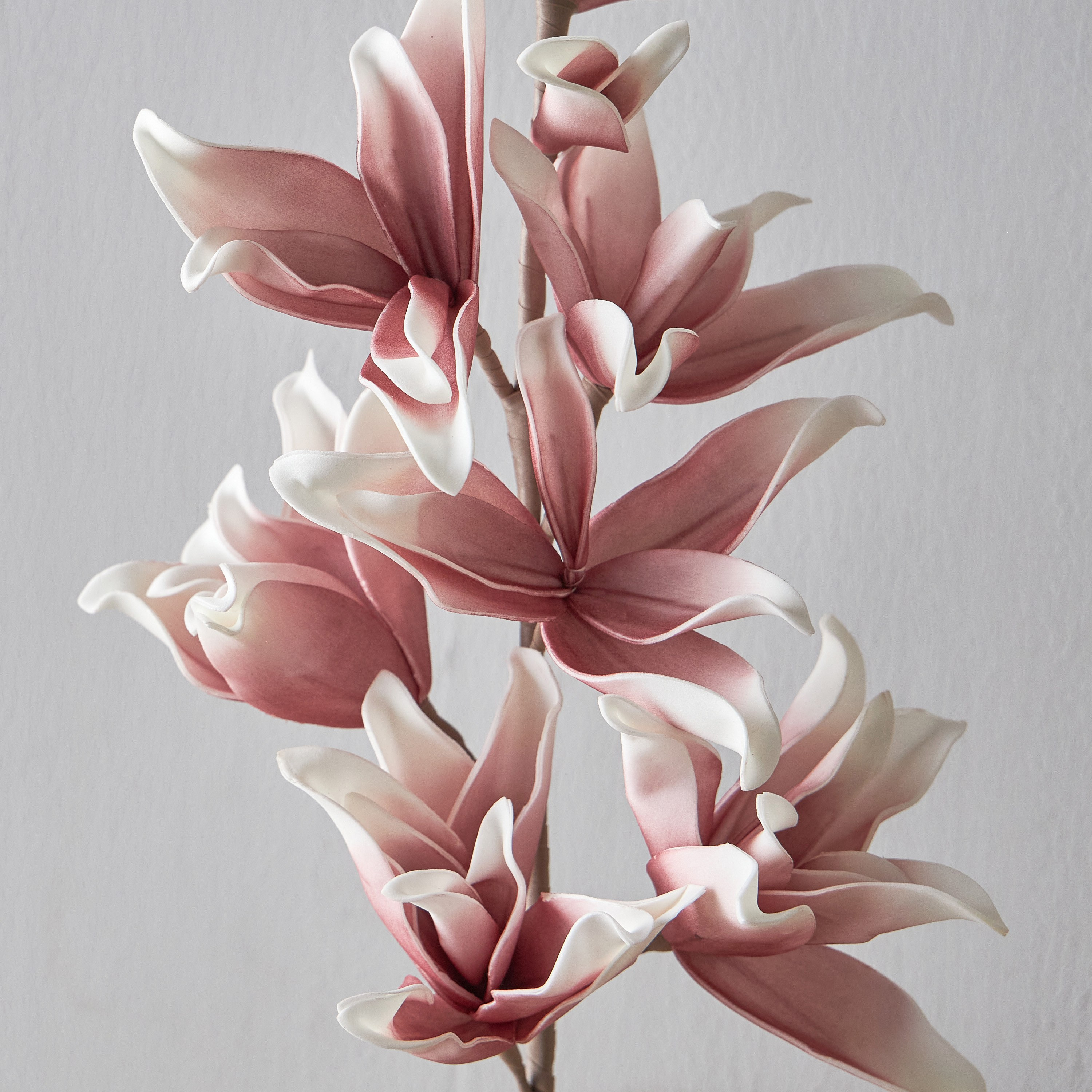 Lily Stem Flower - 120 cm-household-gardenandoutdoor-artificialflowersandplants-stems-image-2