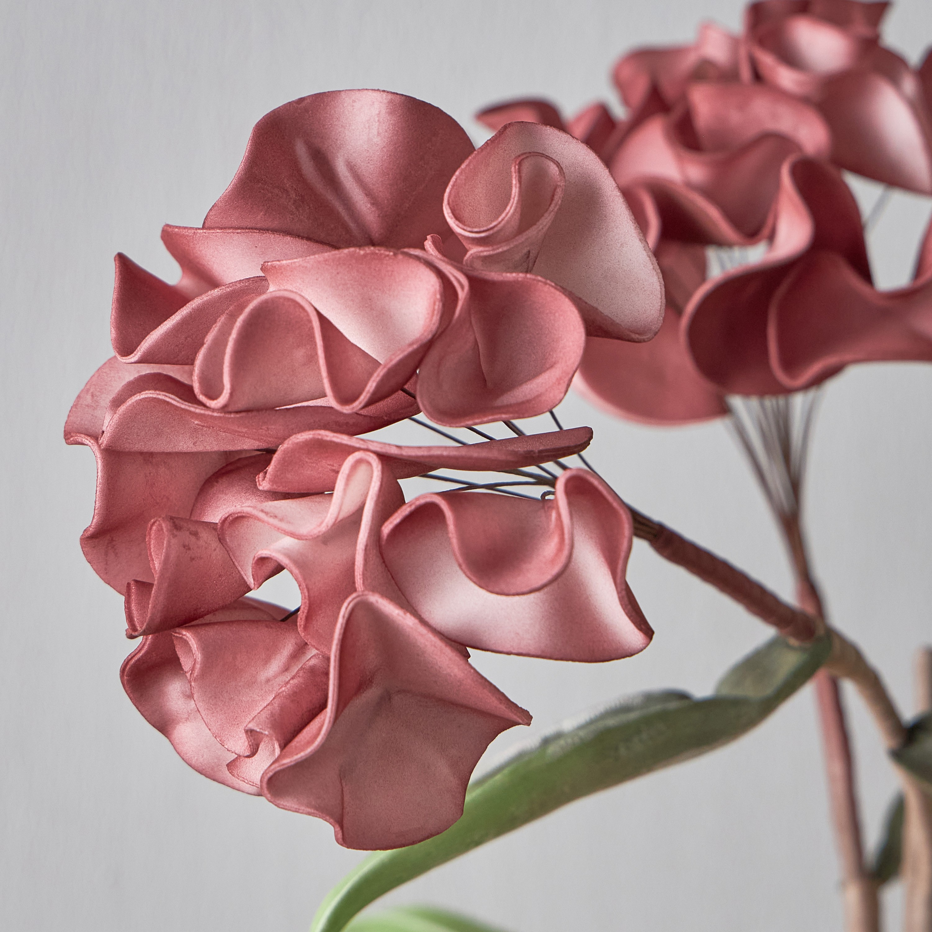 Hydrangea Stem Flower - 105 cm-household-gardenandoutdoor-artificialflowersandplants-stems-image-2