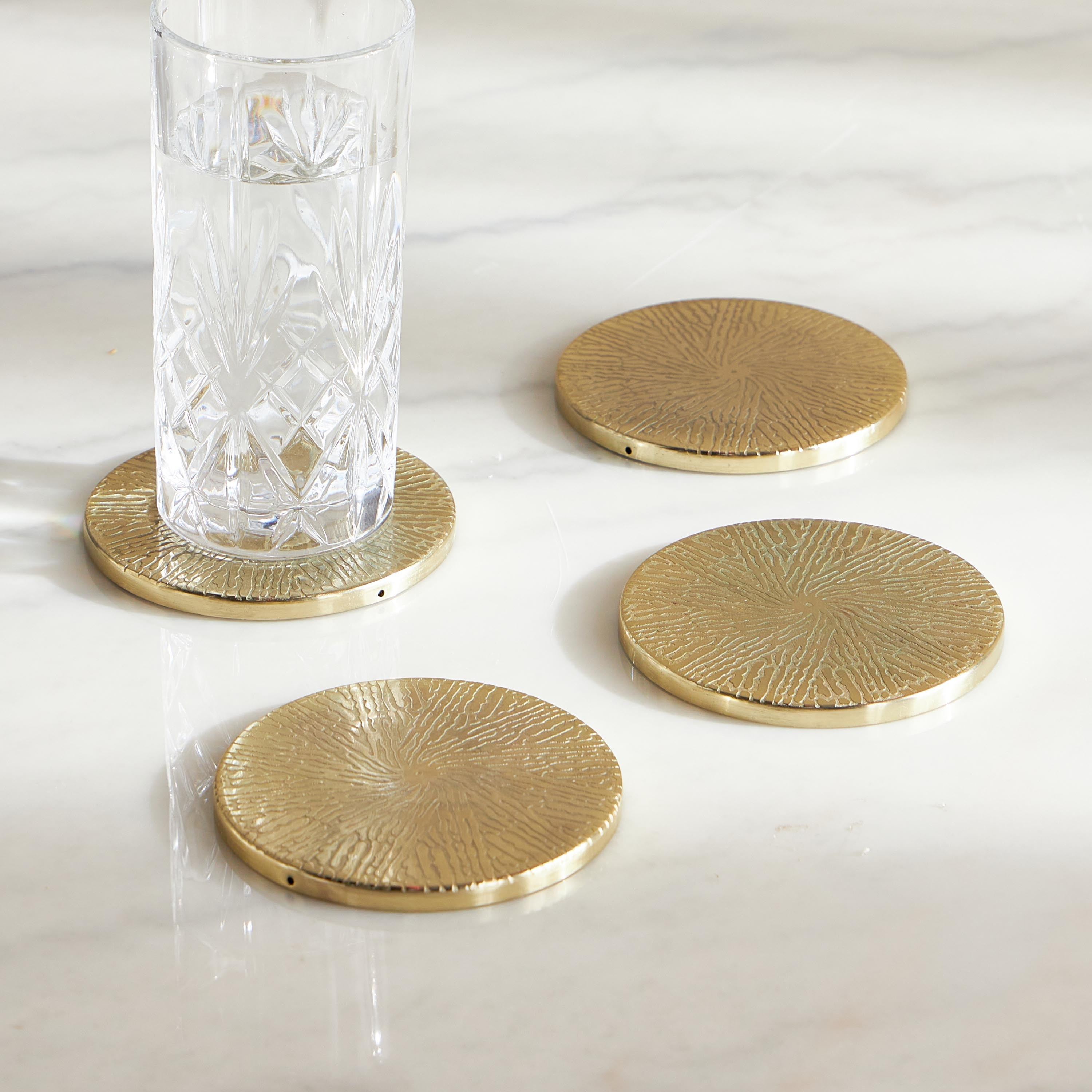طقم قواعد أكواب 4 قطع - ديزرت إليجانس - 10 سم-household-dining-tablelinen-napkinsandaccessories-image-1