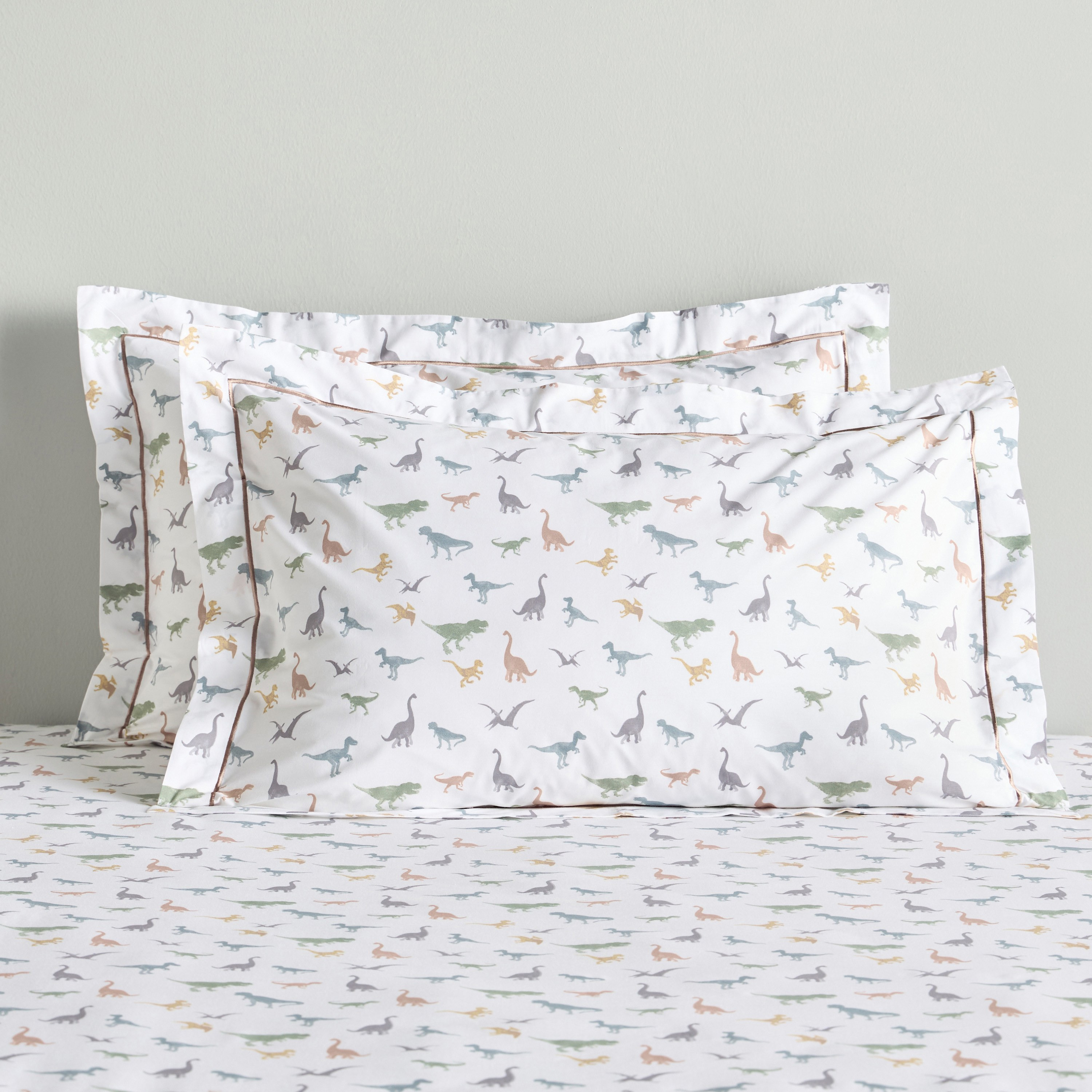 طقم غطاء وسادة قطن بعدد خيوط 200 وطبعات ديناصور - دريمز - قطعتين - 50x75 سم-babyandkids-beddingandwindows-bedding-pillowcases-image-1